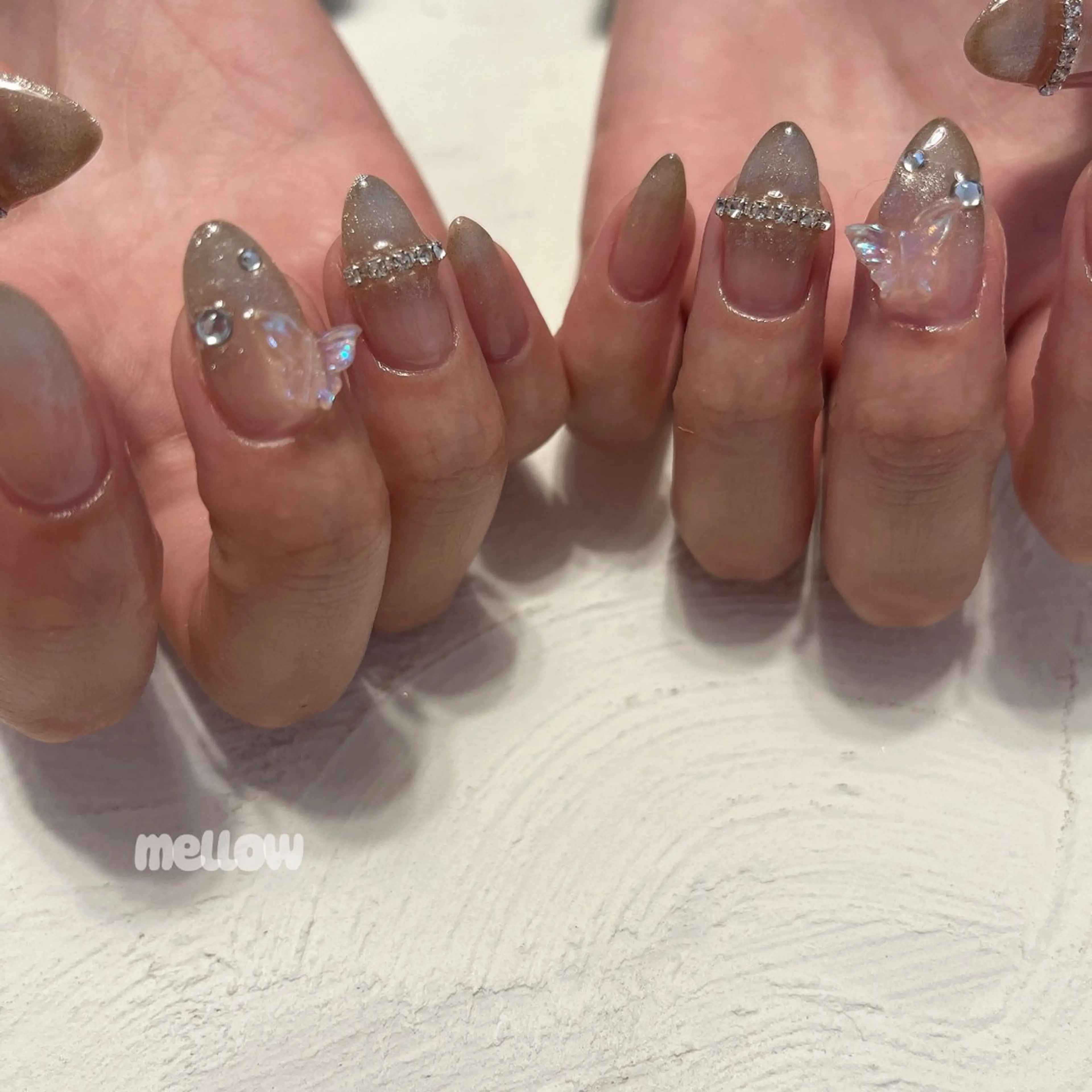 ネイル ワンホンネイル ハンドネイル mayu 𓃠のネイルデザイン