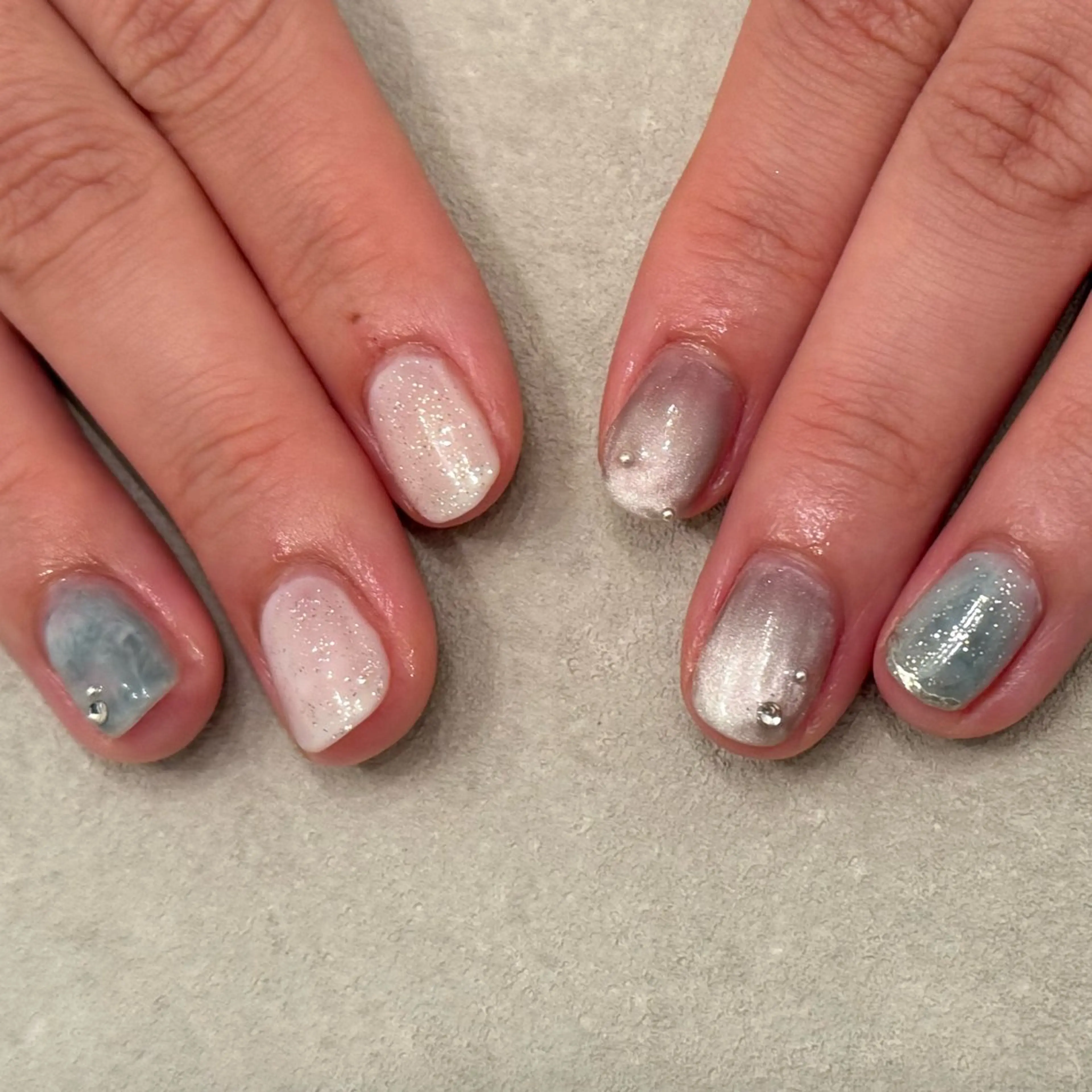 ネイル ハンドネイル nail salon swaddle 🪽のネイルデザイン