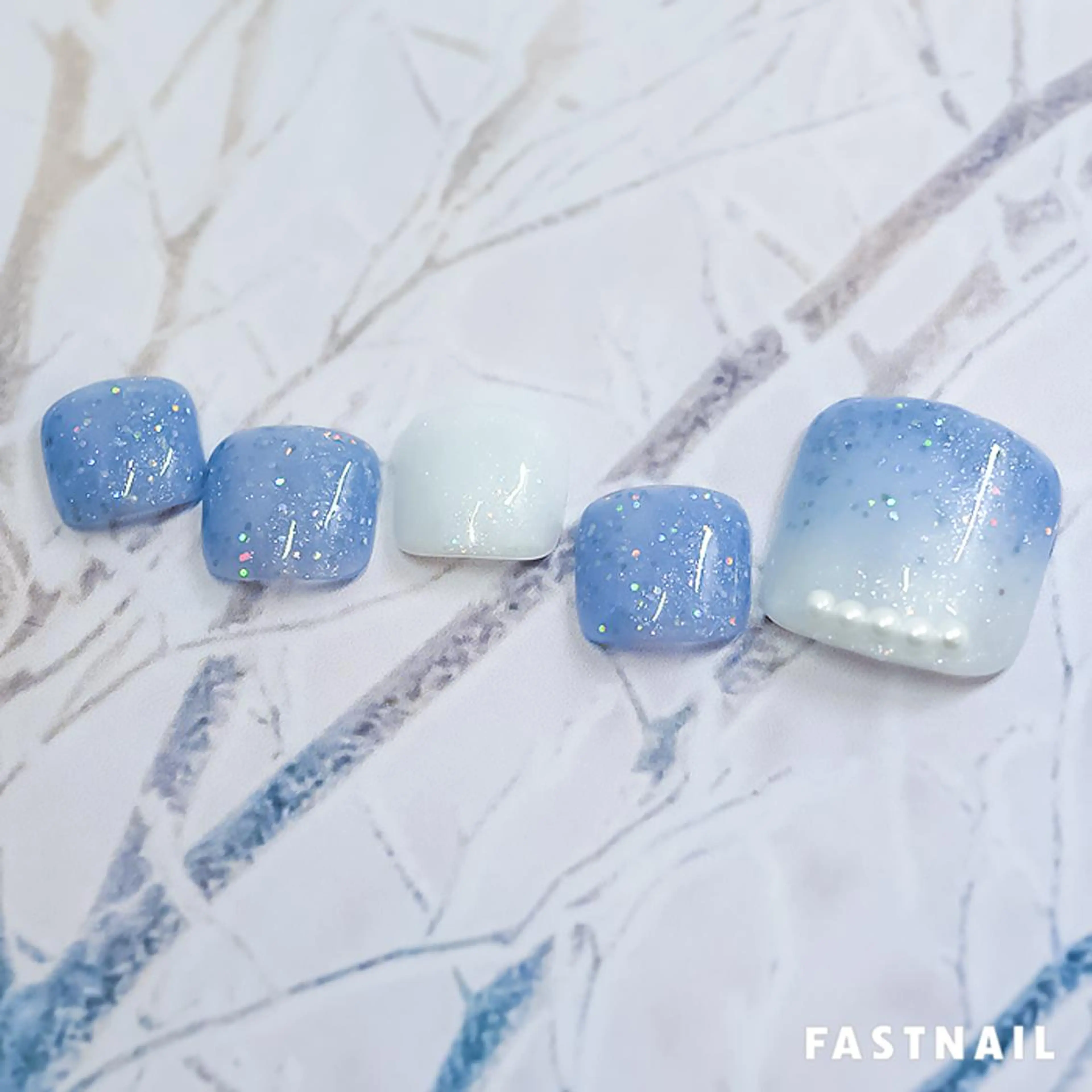 ネイル フットネイル フレンチネイル ジェルネイル ワンカラーネイル パラジェル ファストネイル　ロコ 志免のネイルデザイン