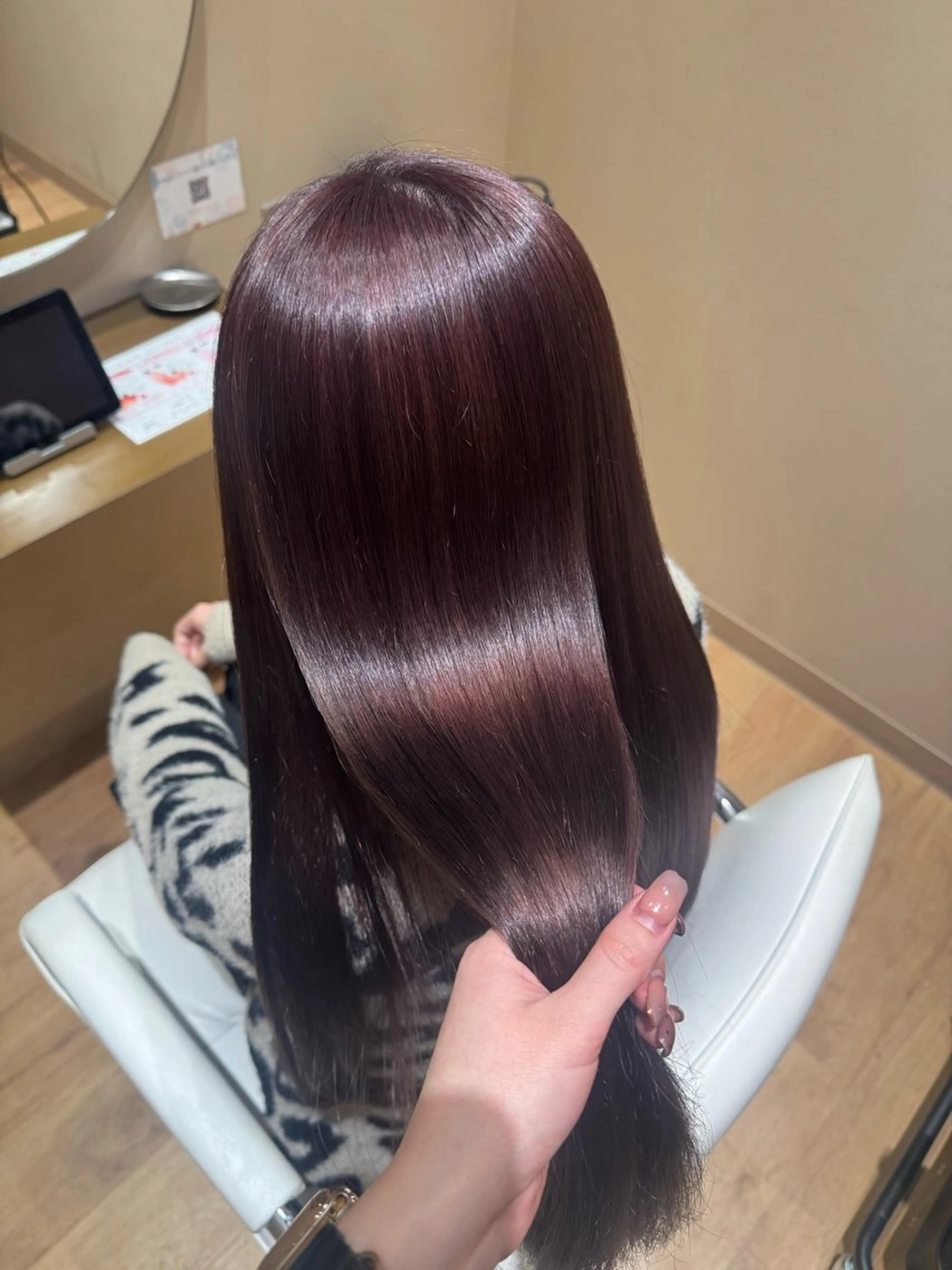 ロング カット ヘアカラー 黒島優香🦋 /縮毛矯正/髪質改善のヘアスタイル