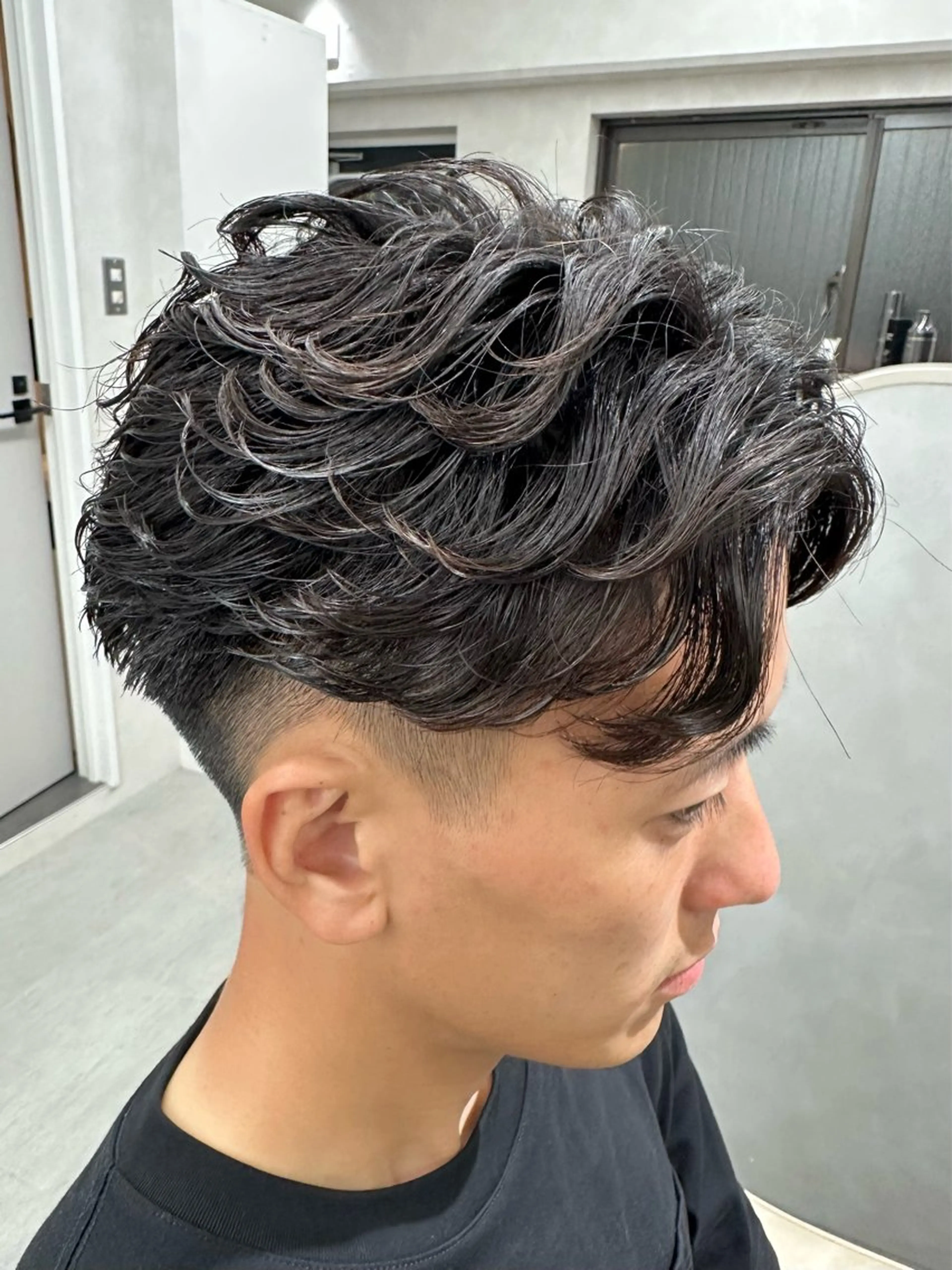 ショート パーマ メンズ メンズパーマ ニュアンスパーマ カット パーマ 💎メンズパーマ特化 🥇癖毛活かしのプロのヘアスタイル