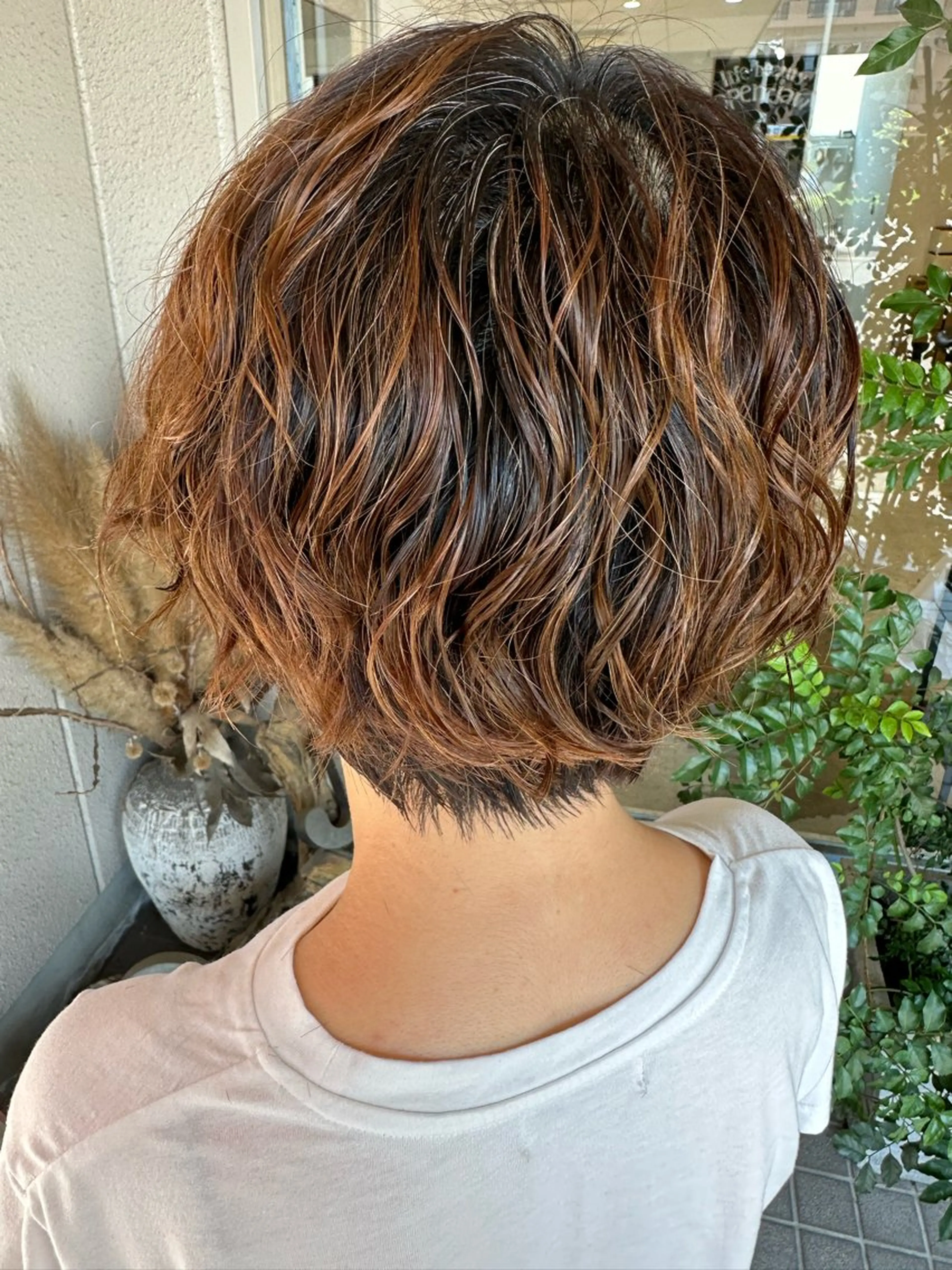 ショート パーマ open-jaw所属・三井 真里奈のマツエク・マツパデザイン