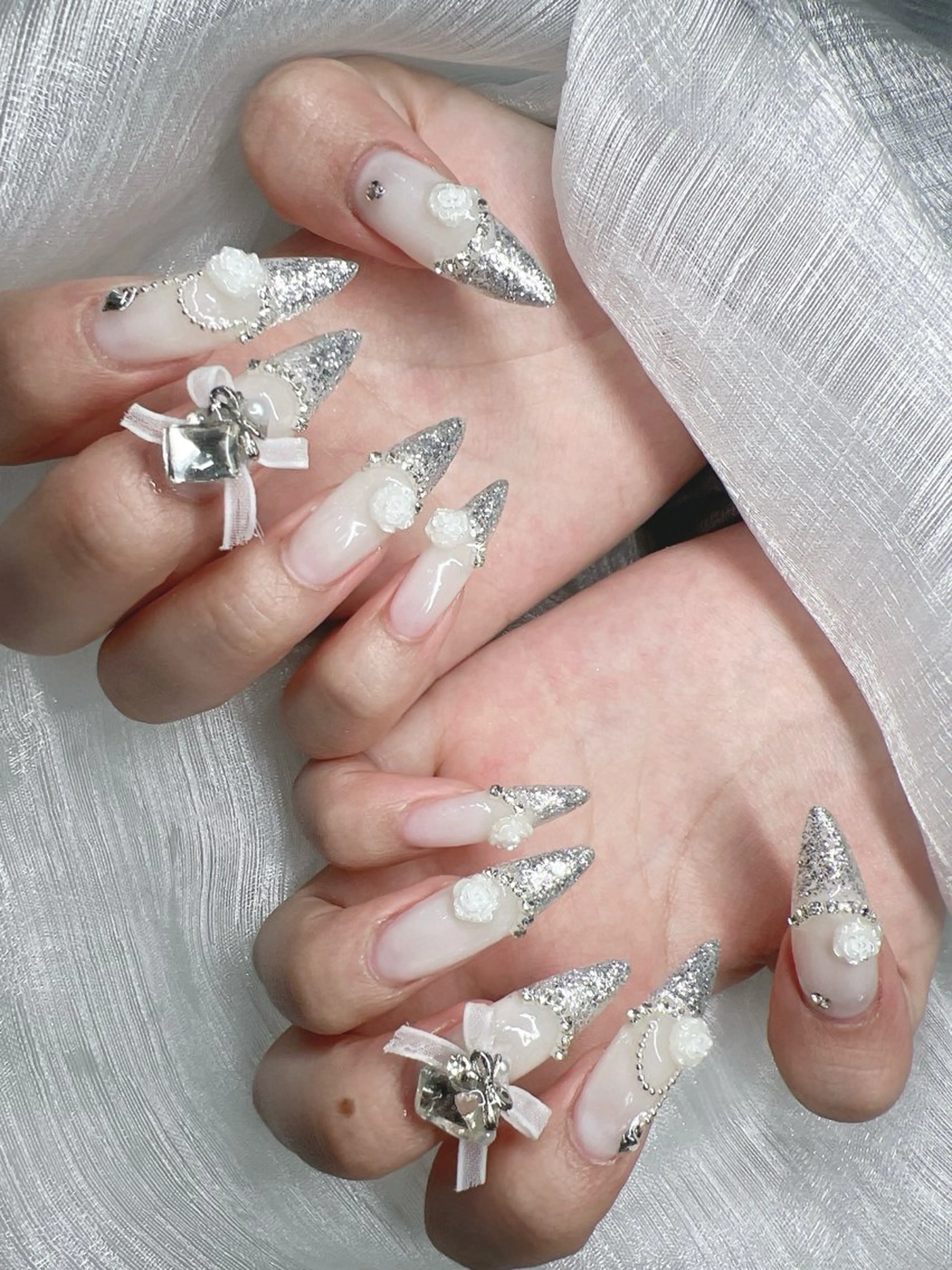 ネイル ハンドネイル Lee Nails チップ長さだし専門店のネイルデザイン