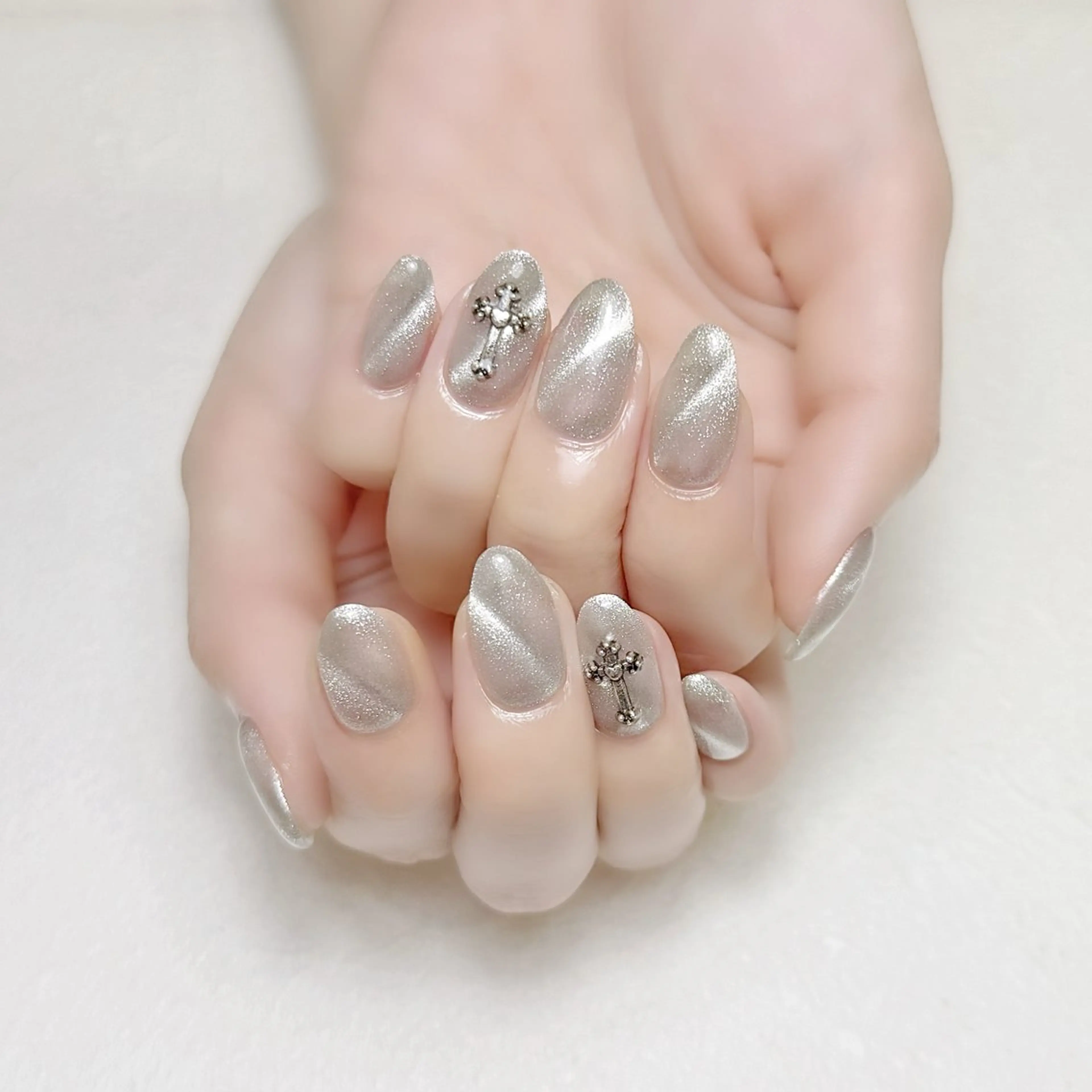 ネイル マグネットネイル オフィスネイル シルバー 夏ネイル rouse nail RISATOのネイルデザイン