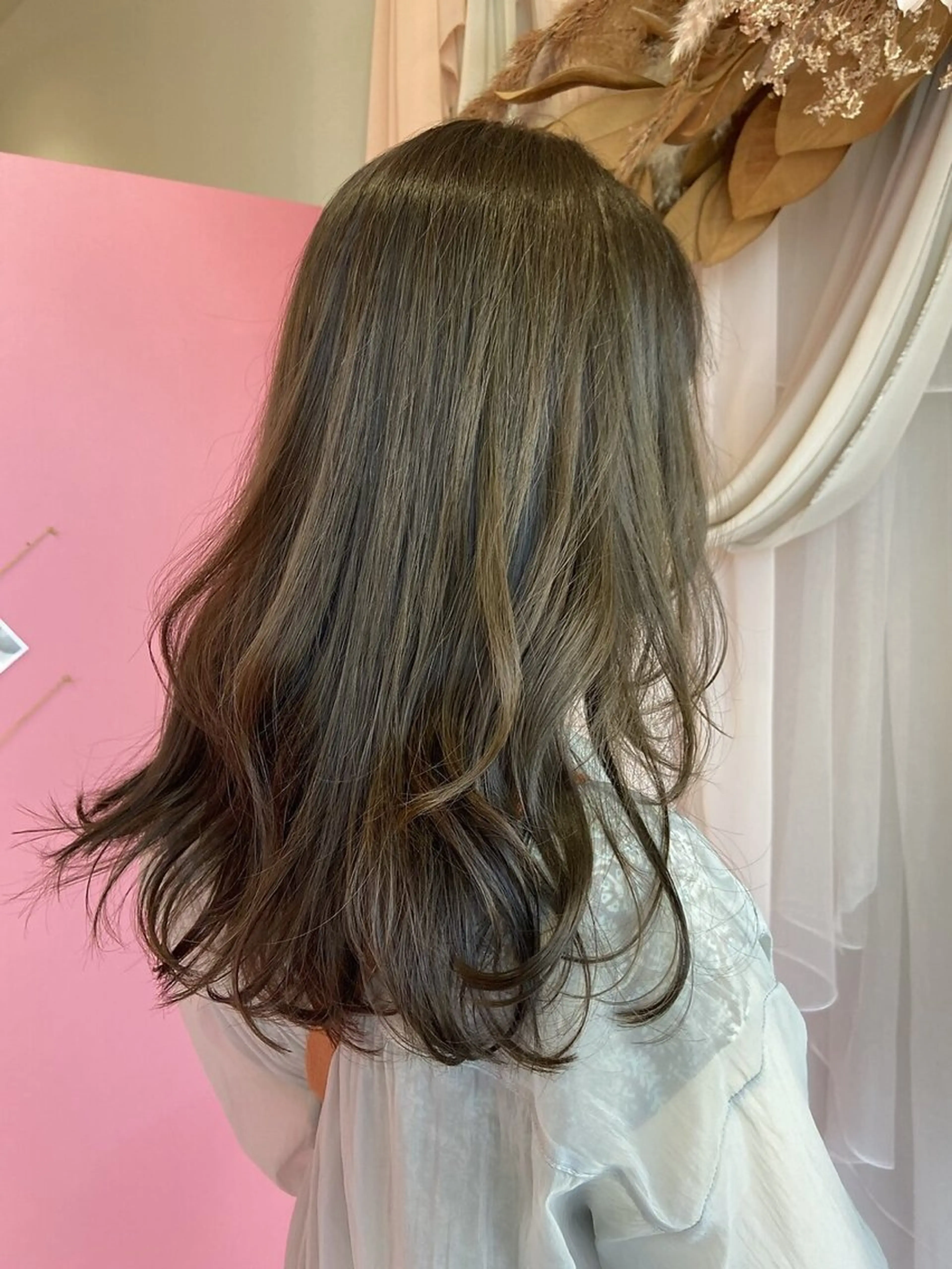 カラー yulf所属・yulf ユルフのヘアスタイル