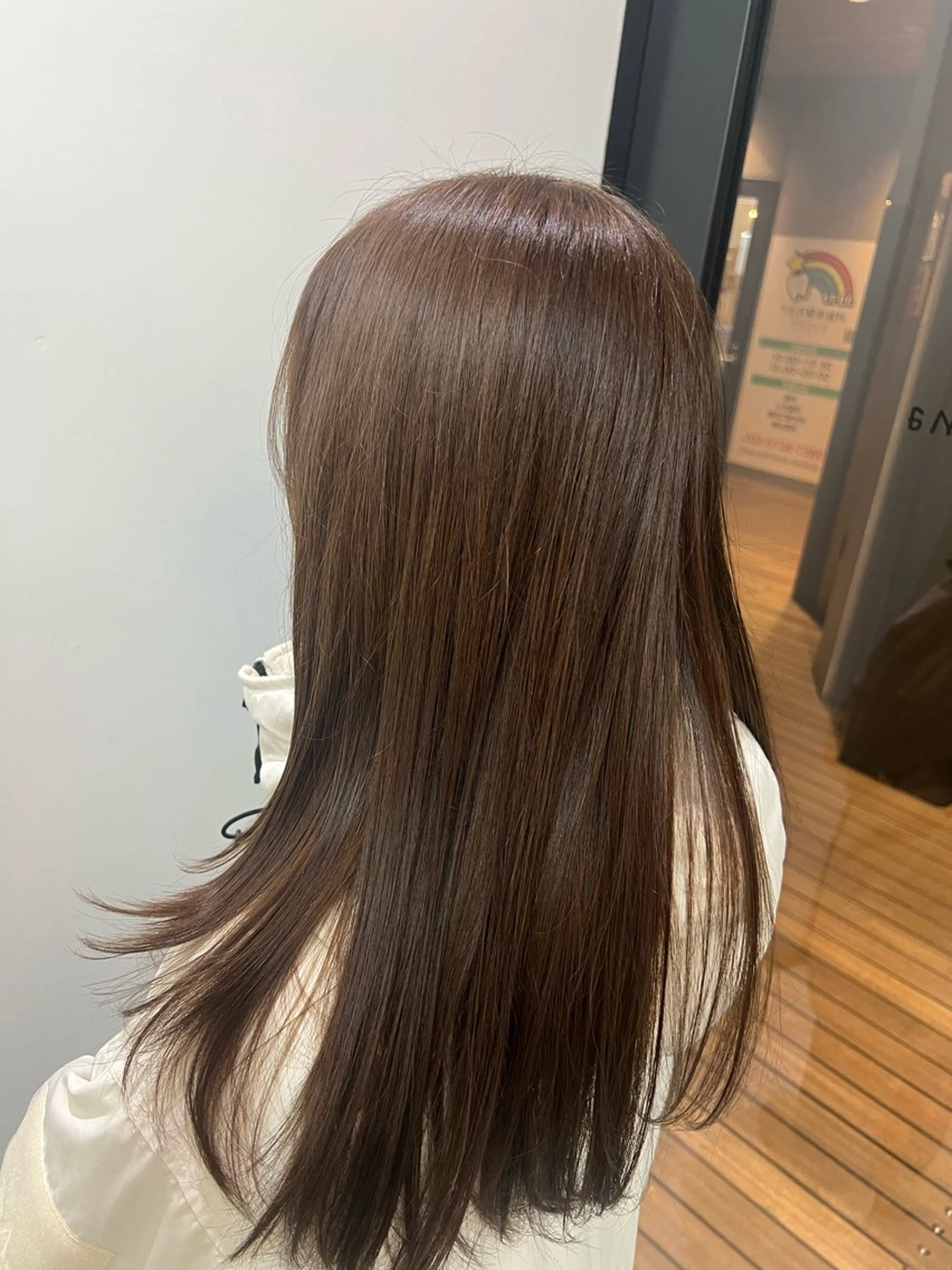 セミロング カラー カット ヘアカラー トリートメント ダブルカラー寒色系 ボリューム改善ハヤトのヘアスタイル