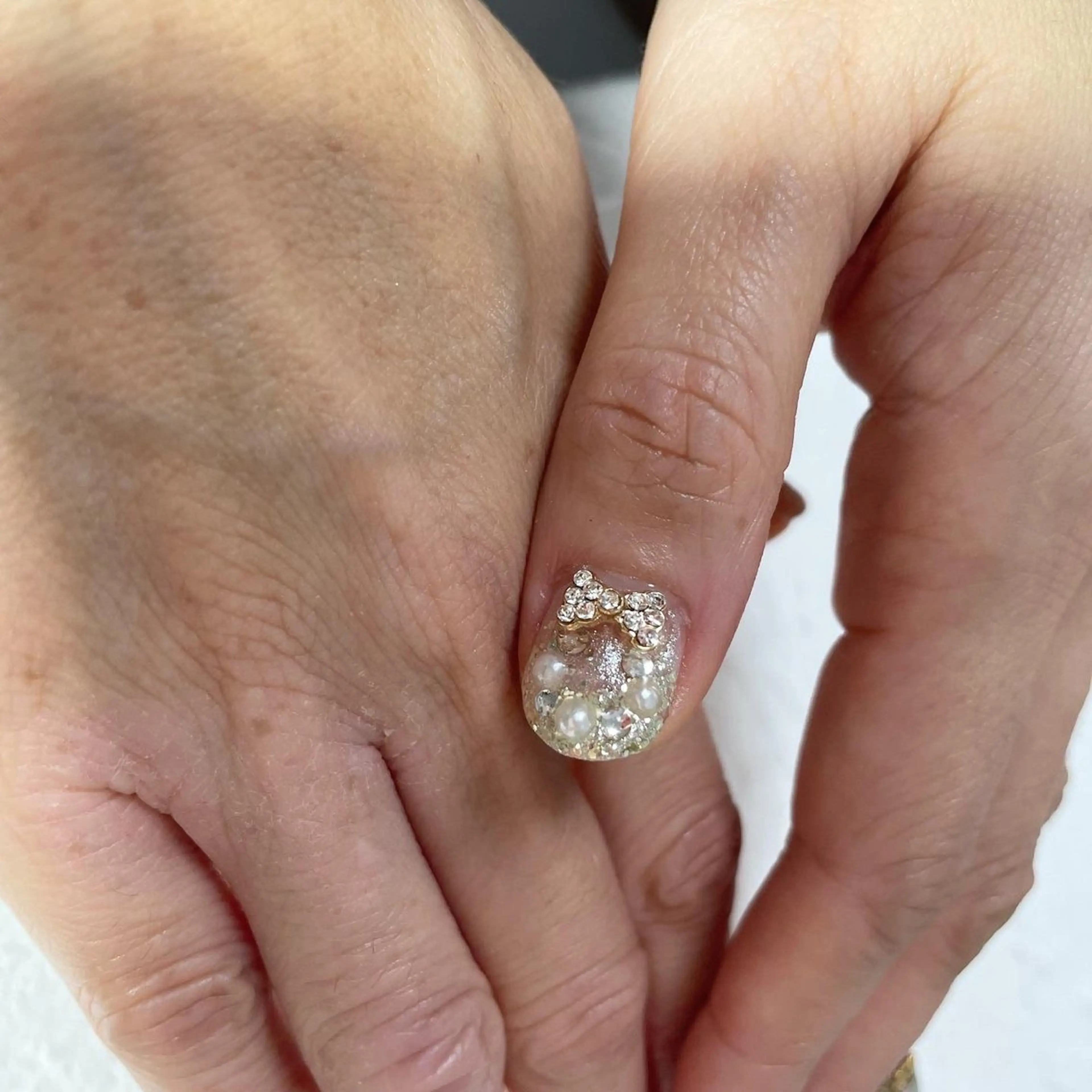 ネイル nail.gorin所属・吉村 優子のネイルデザイン