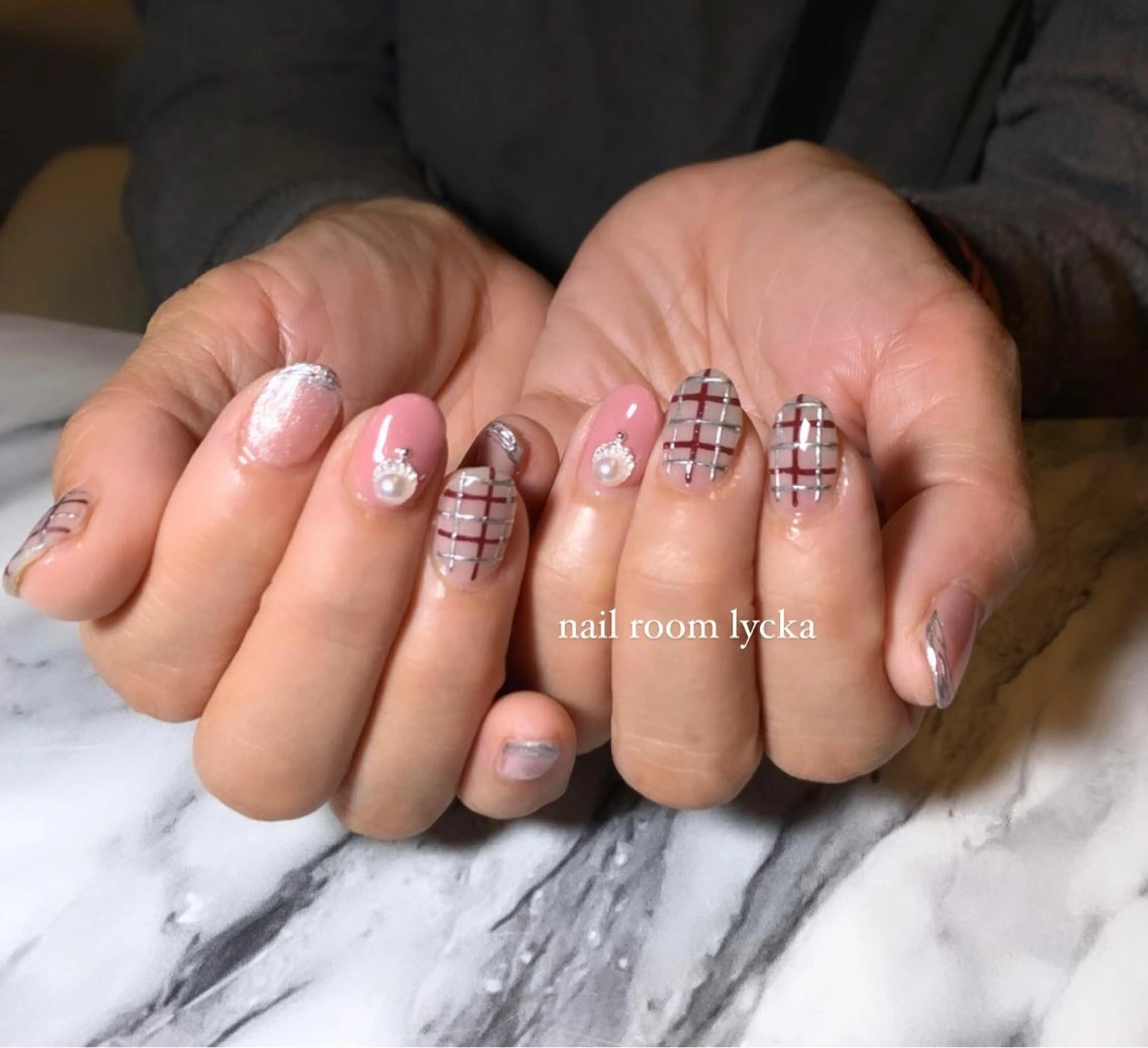 ネイル ﾈｲﾙﾙｰﾑﾘｯｶ 𝐦𝐚𝐲𝐮のネイルデザイン