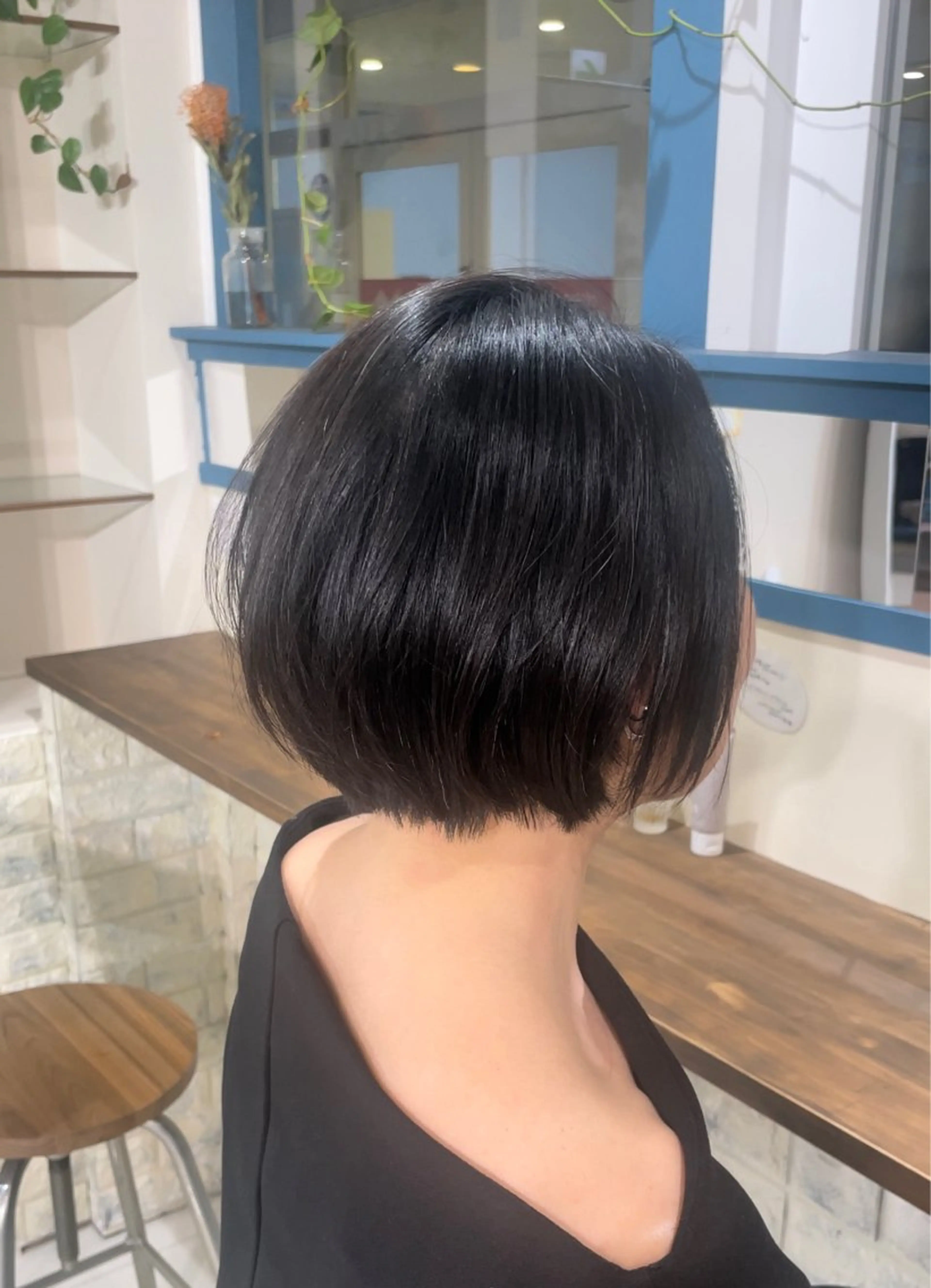 ショート luck みうのヘアスタイル