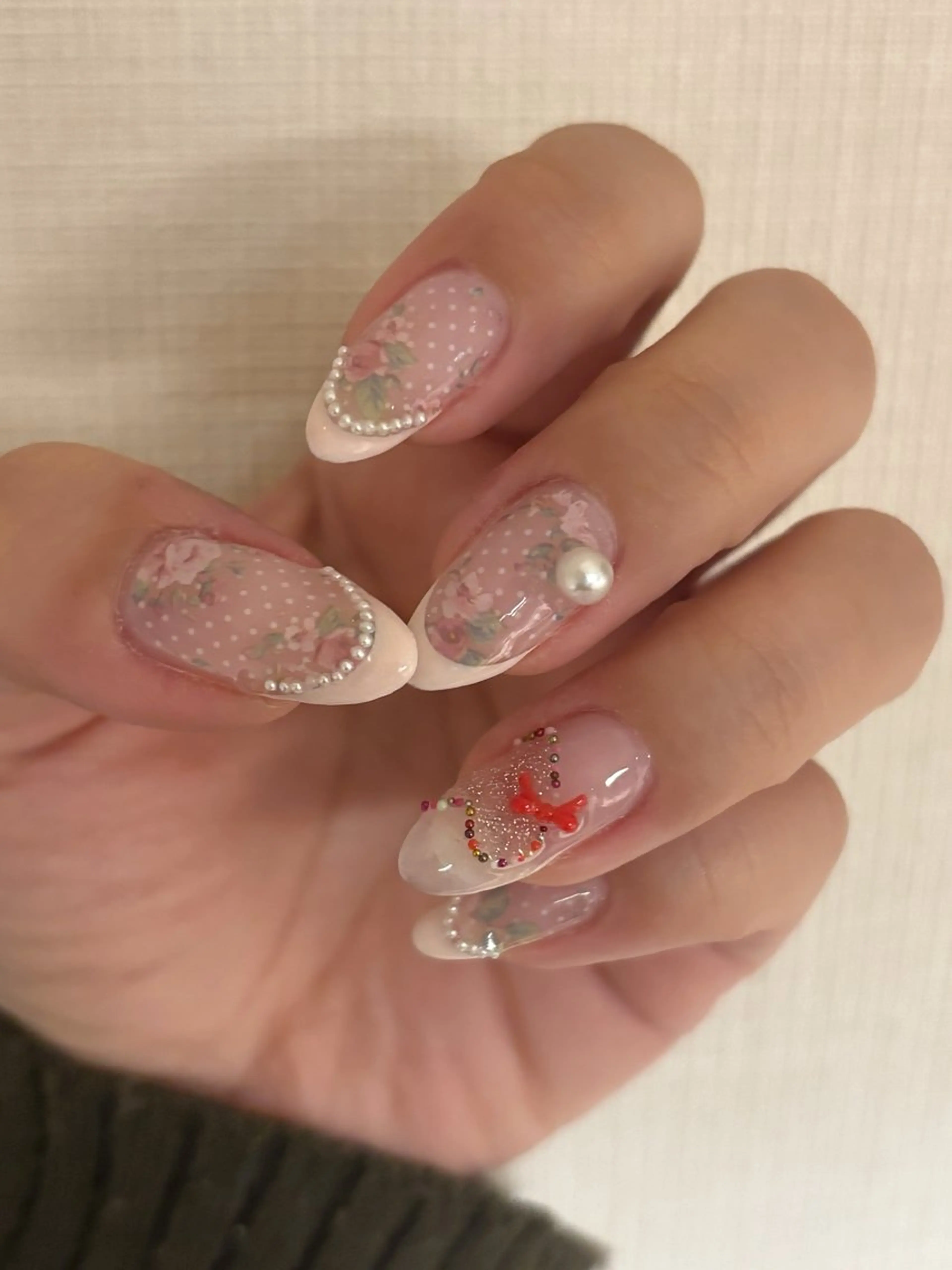 ネイル ハンドネイル SHE所属・SHE adusaのネイルデザイン