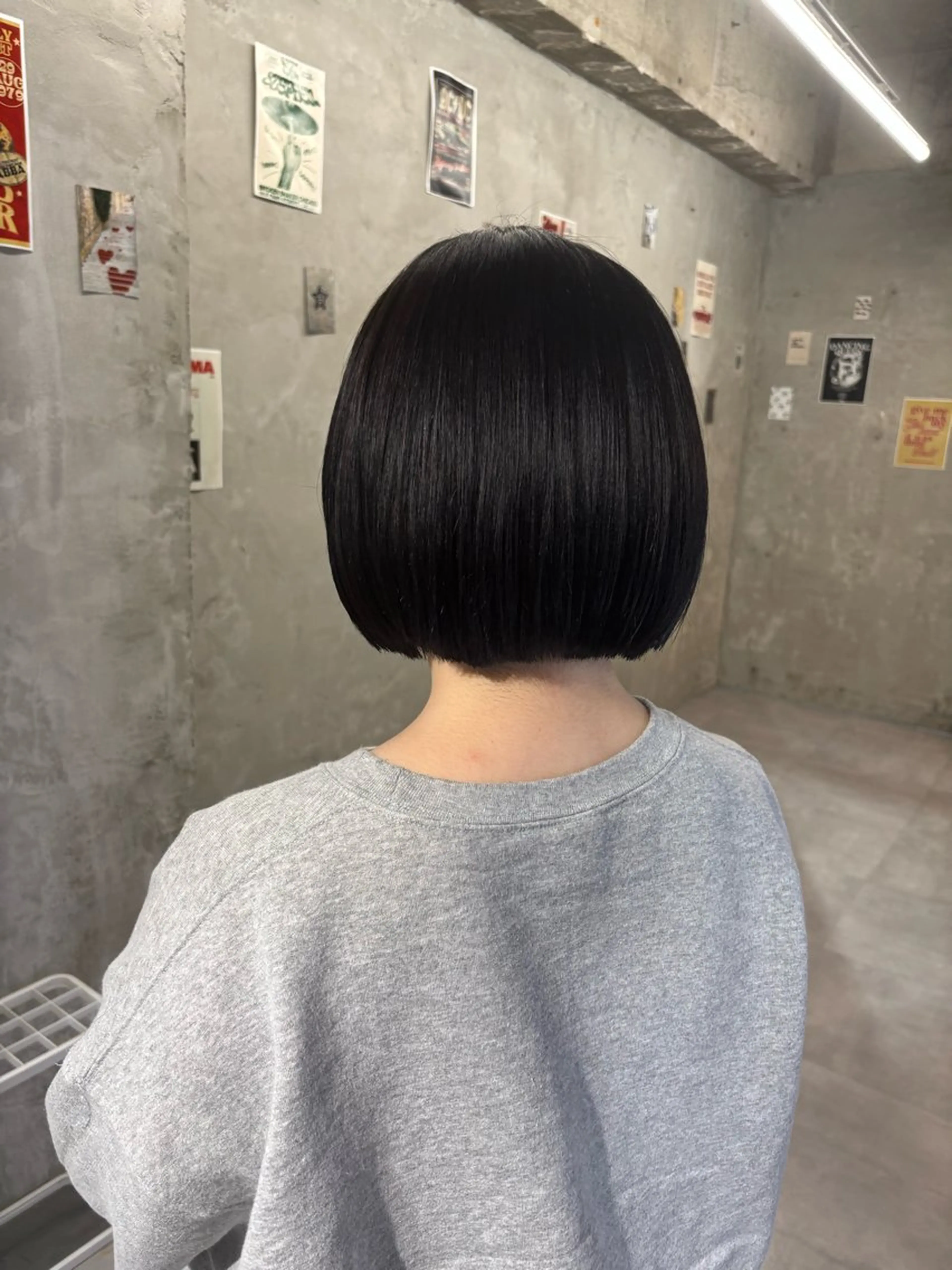 ショート カラー 黒髪 ボブ カット ヘアカラー トリートメント door white hideのヘアスタイル