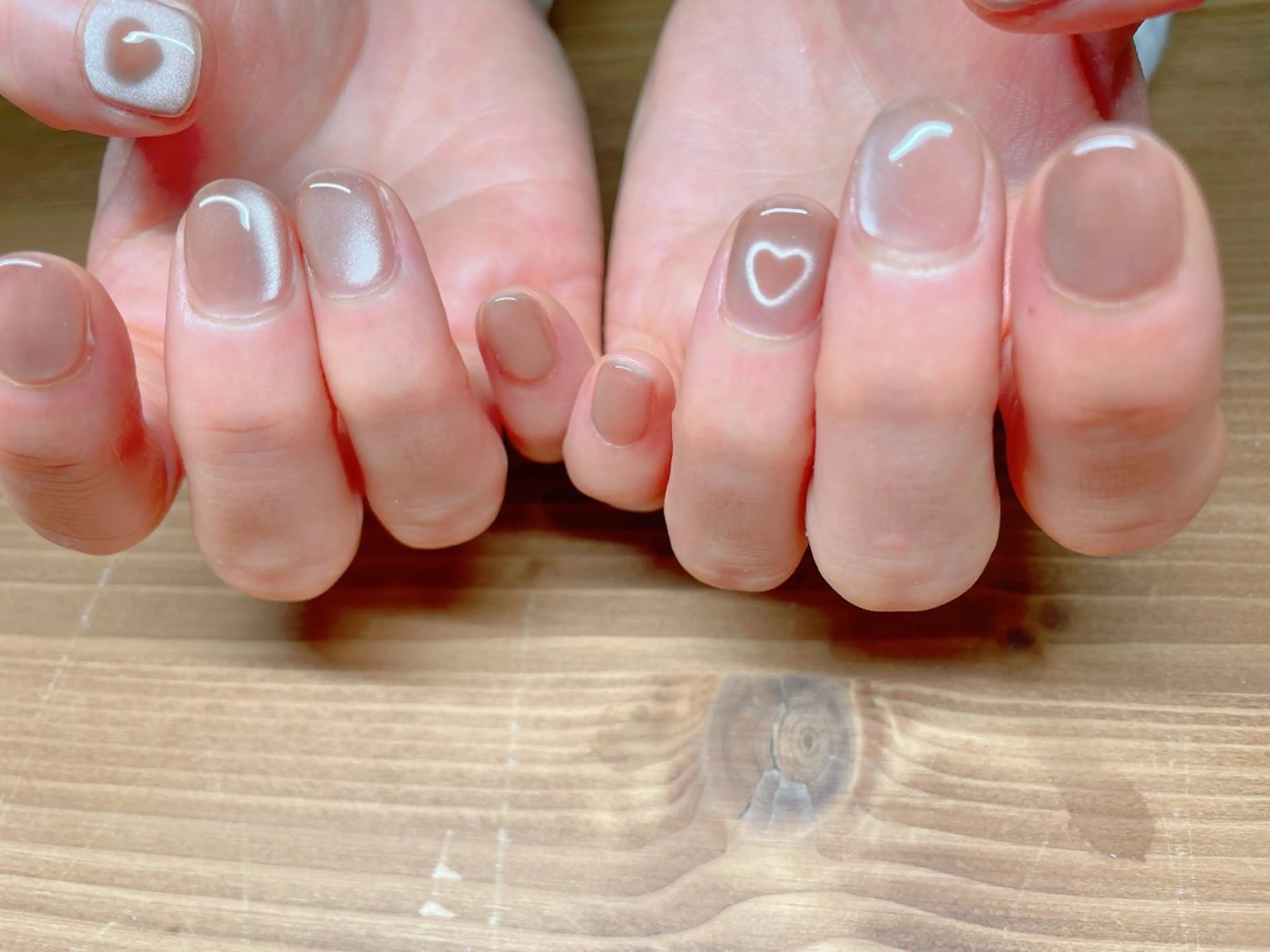 ネイル ハート nailroom  OHANA所属・nailroom OHANA🌴のネイルデザイン