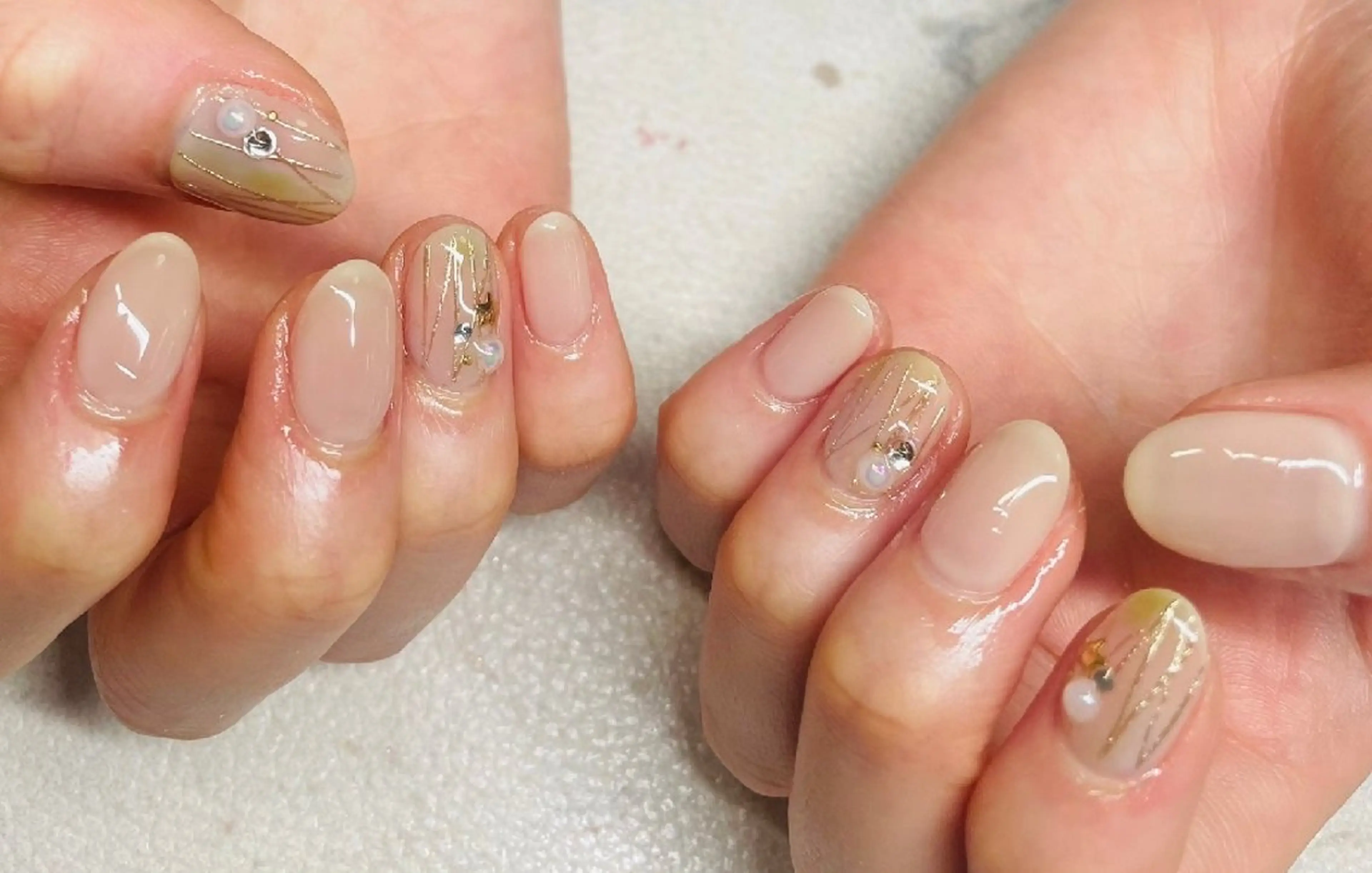 ネイル ハンドネイル ハンドケア Lily Rose 高橋のネイルデザイン