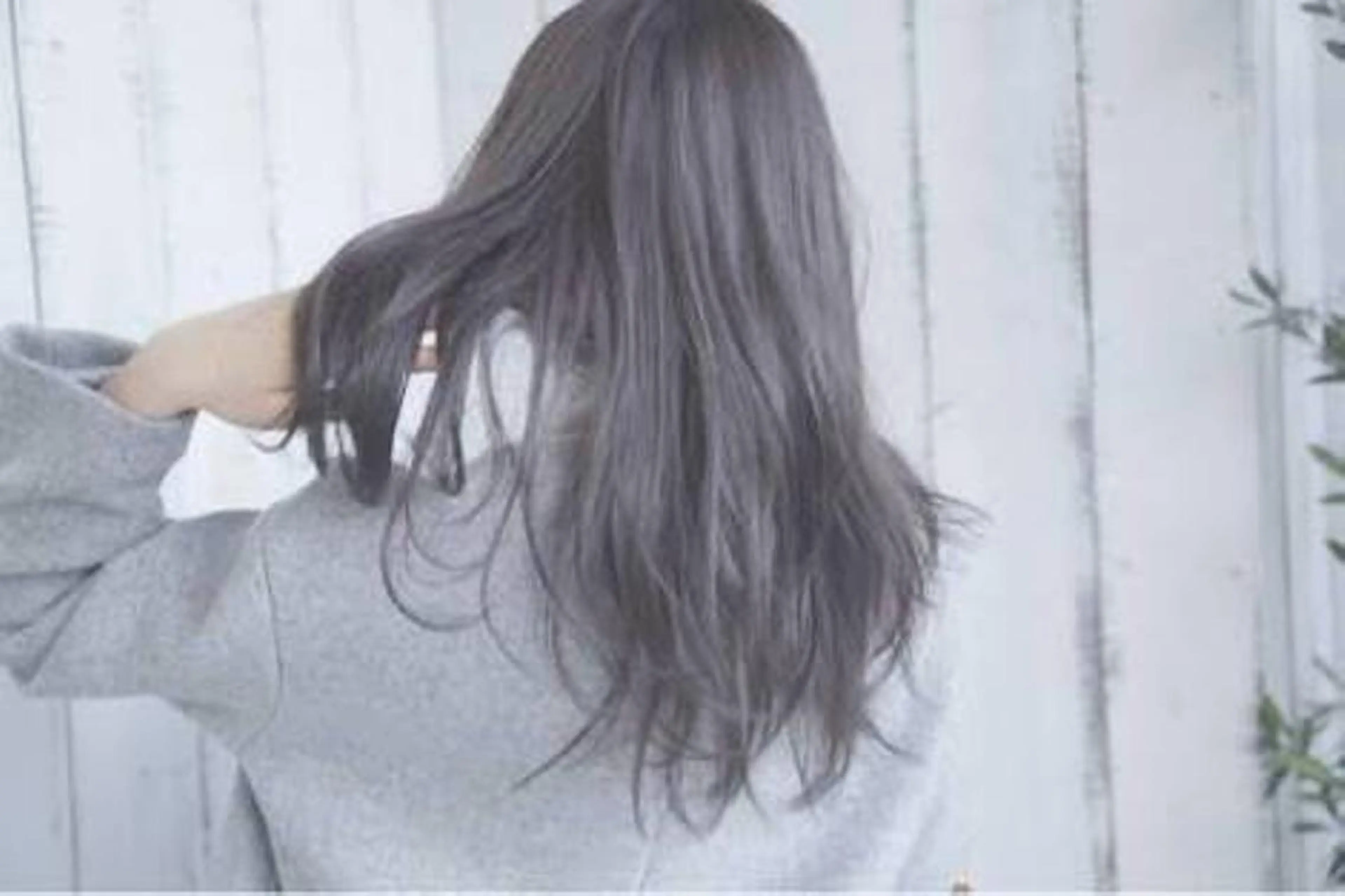 セミロング カラー ヘアアレンジ 【公式】amble luxe池袋東口🩷のヘアスタイル