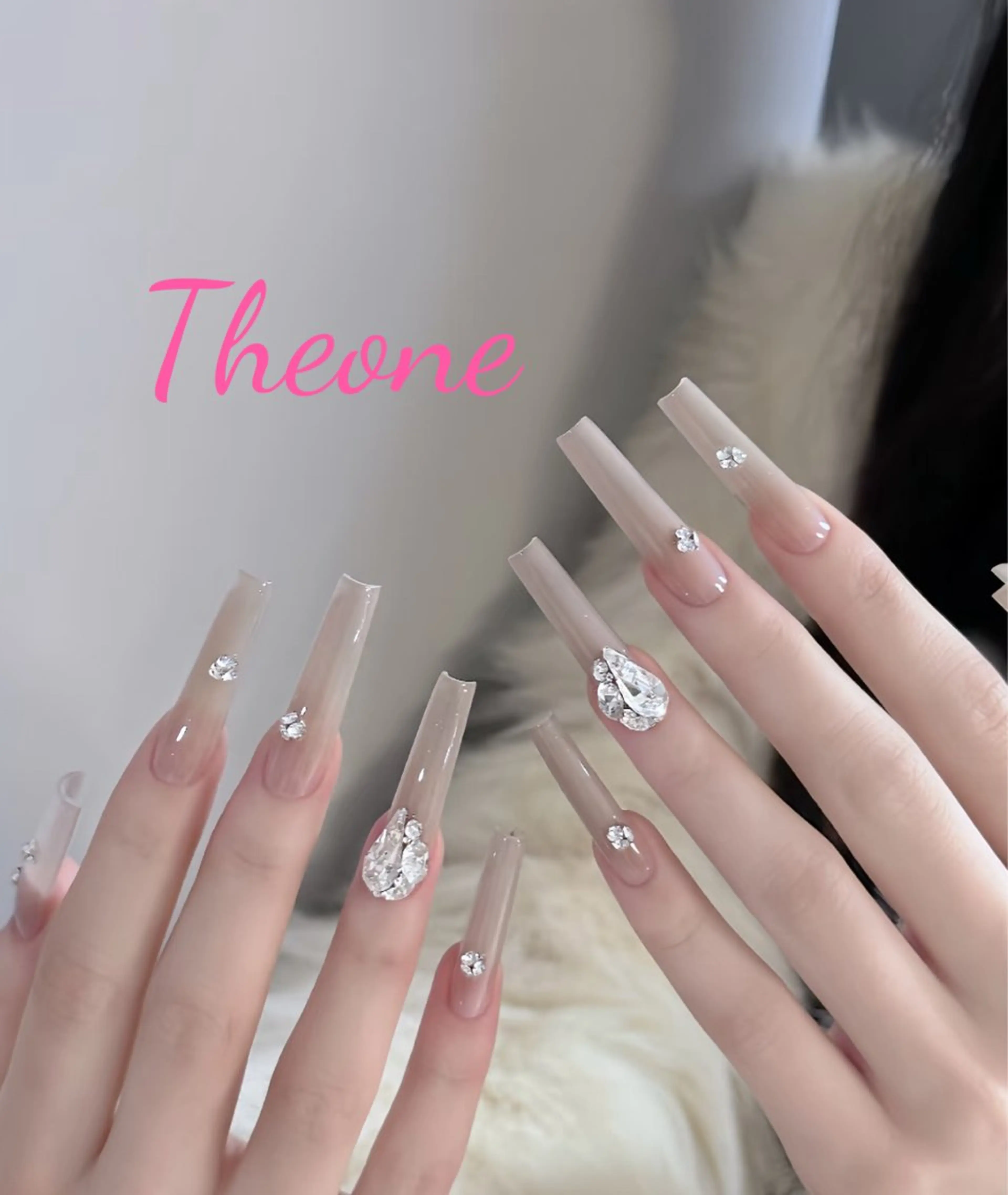 ネイル 内村 ミナのネイルデザイン