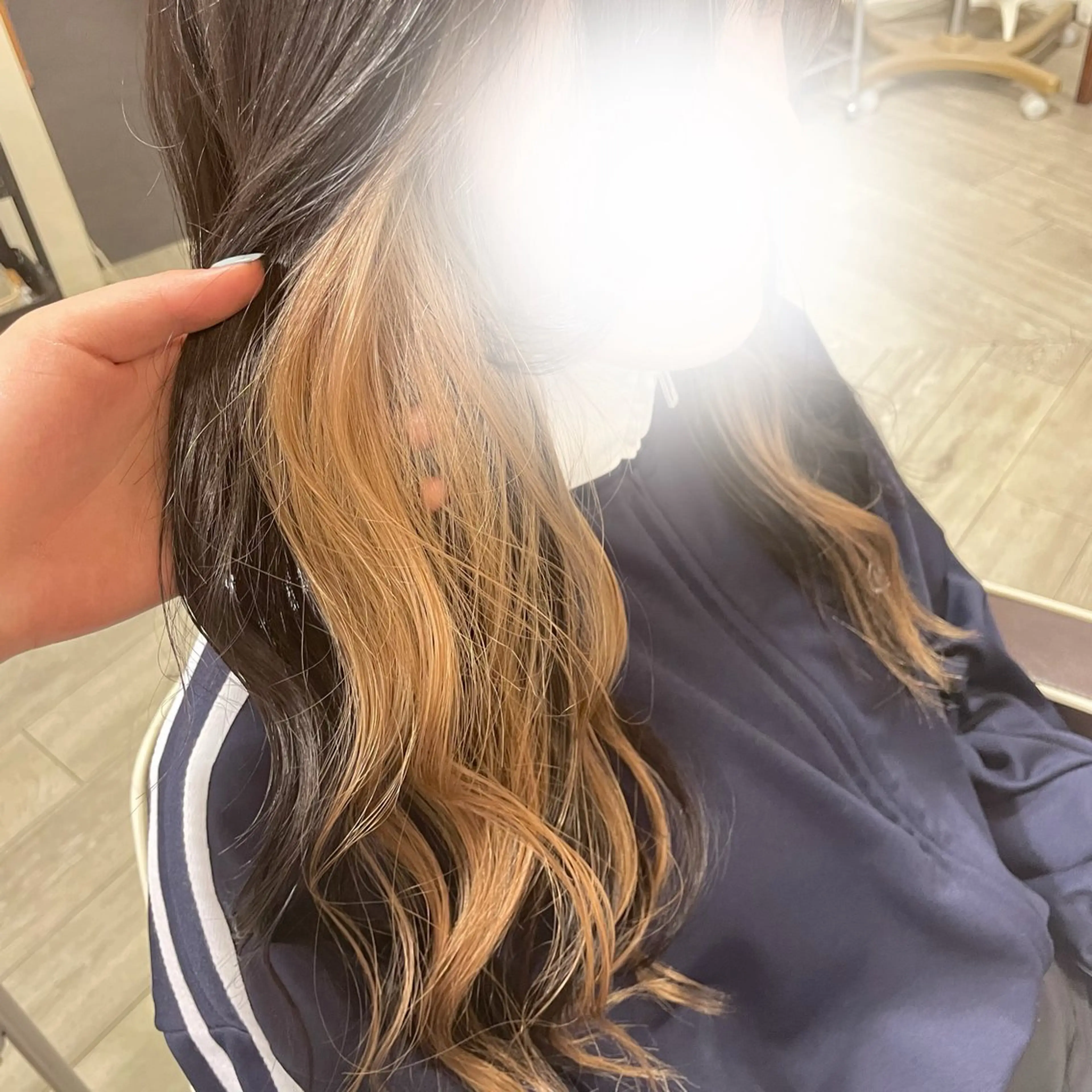 ロング ルプラボウ/豊川/ レイヤー/サクラのヘアスタイル