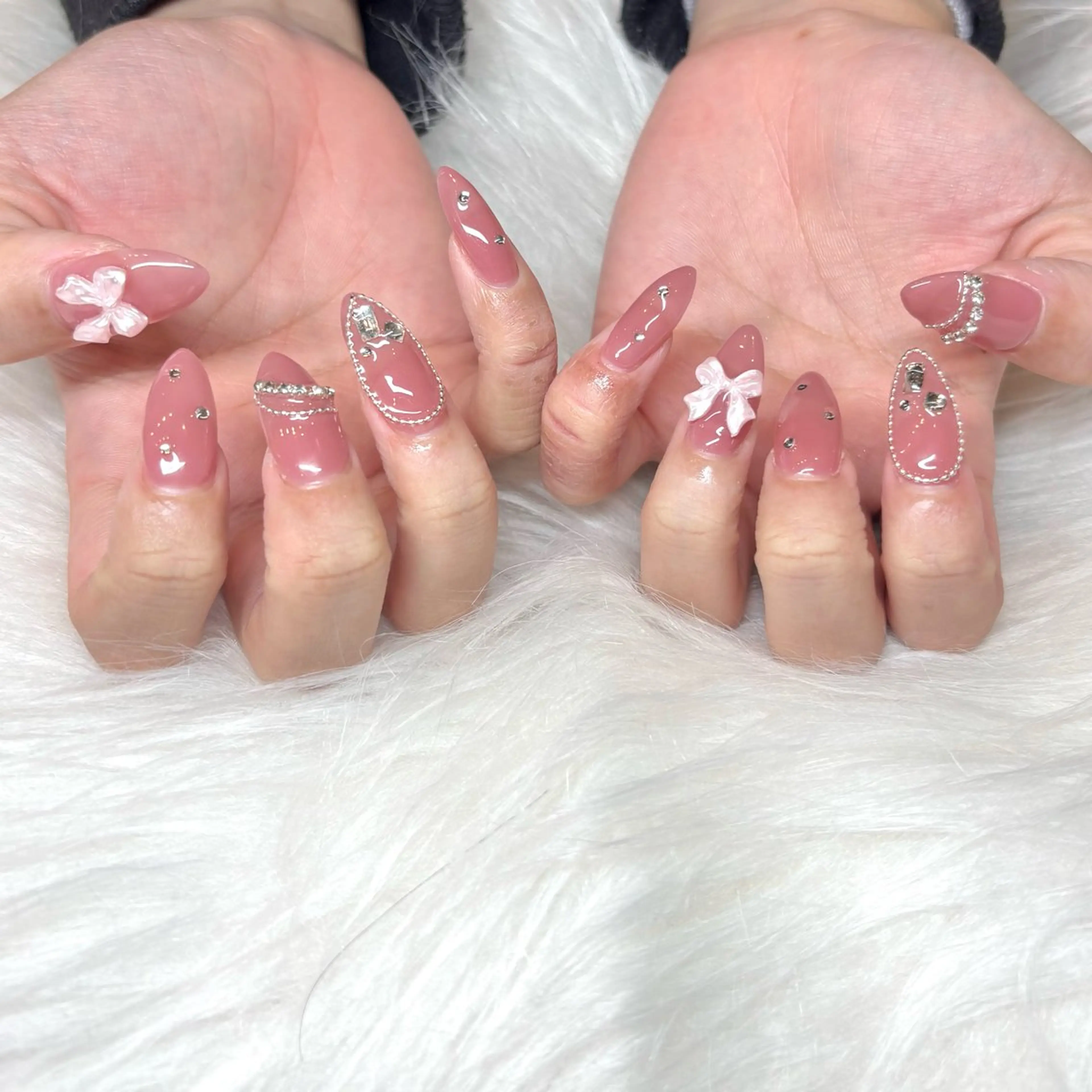 ネイル ハンドネイル HANA ソブエのネイルデザイン