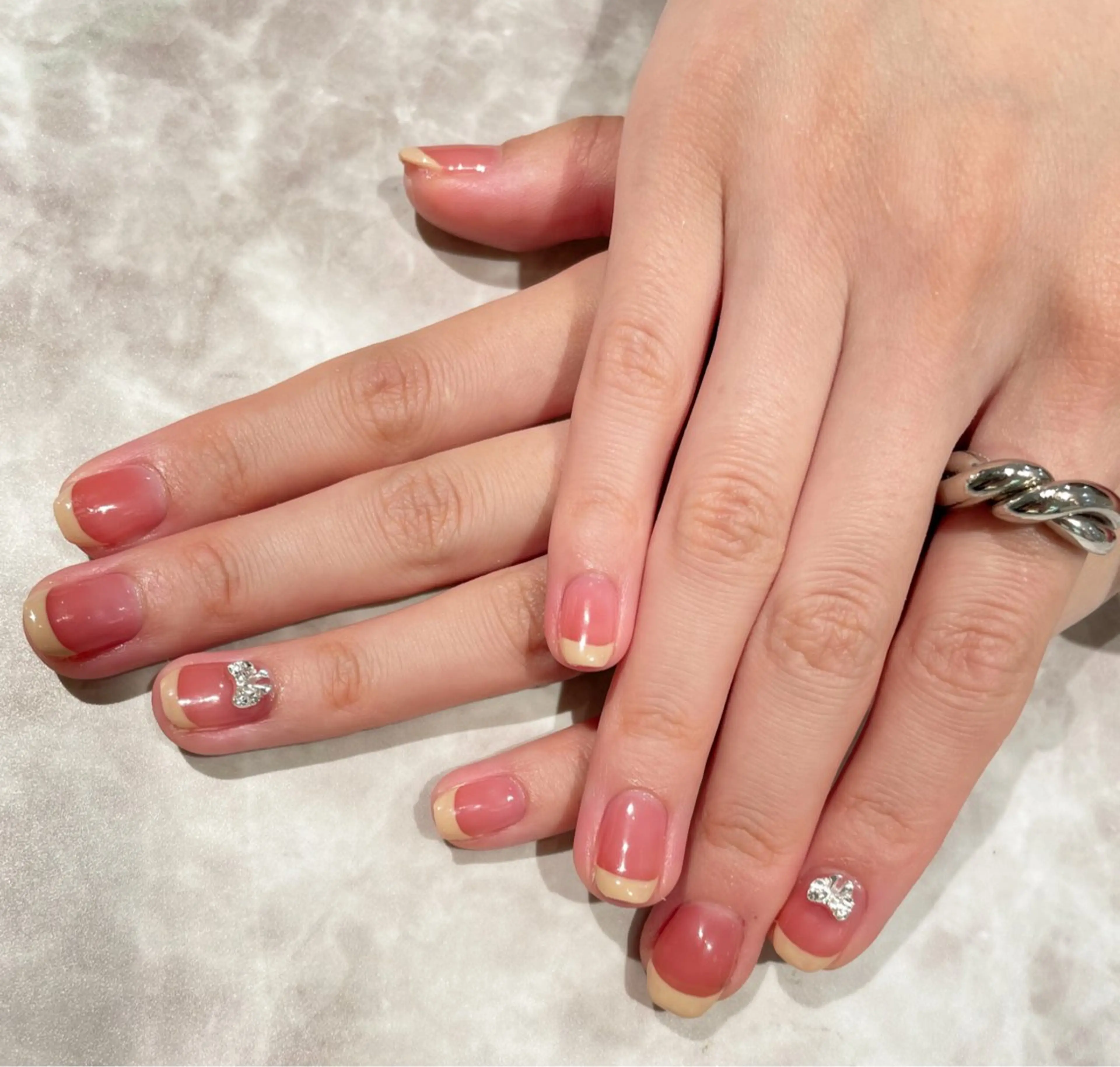 ネイル フレンチネイル Liora所属・nail mnのネイルデザイン