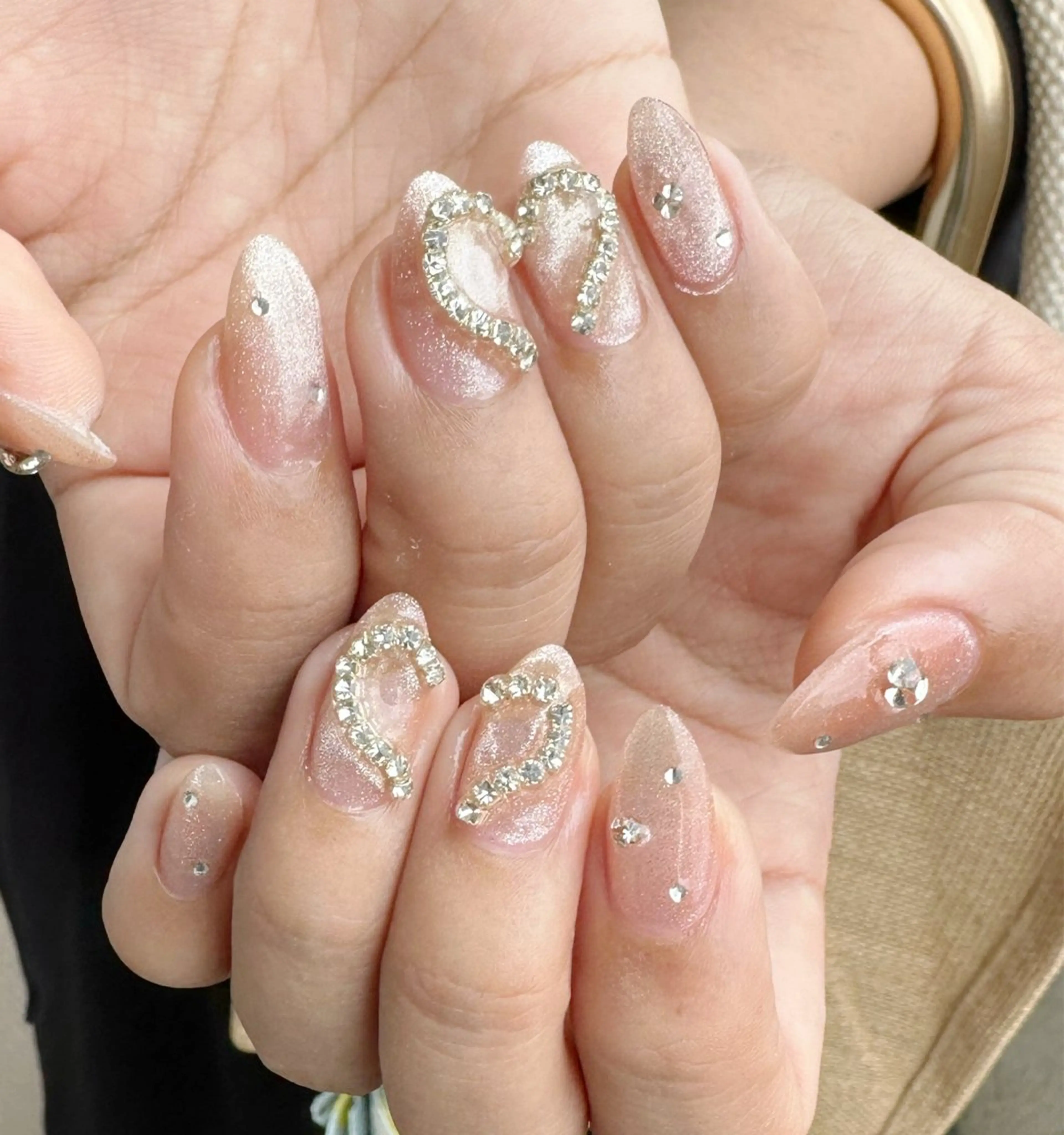 ネイル 新山 聖のネイルデザイン