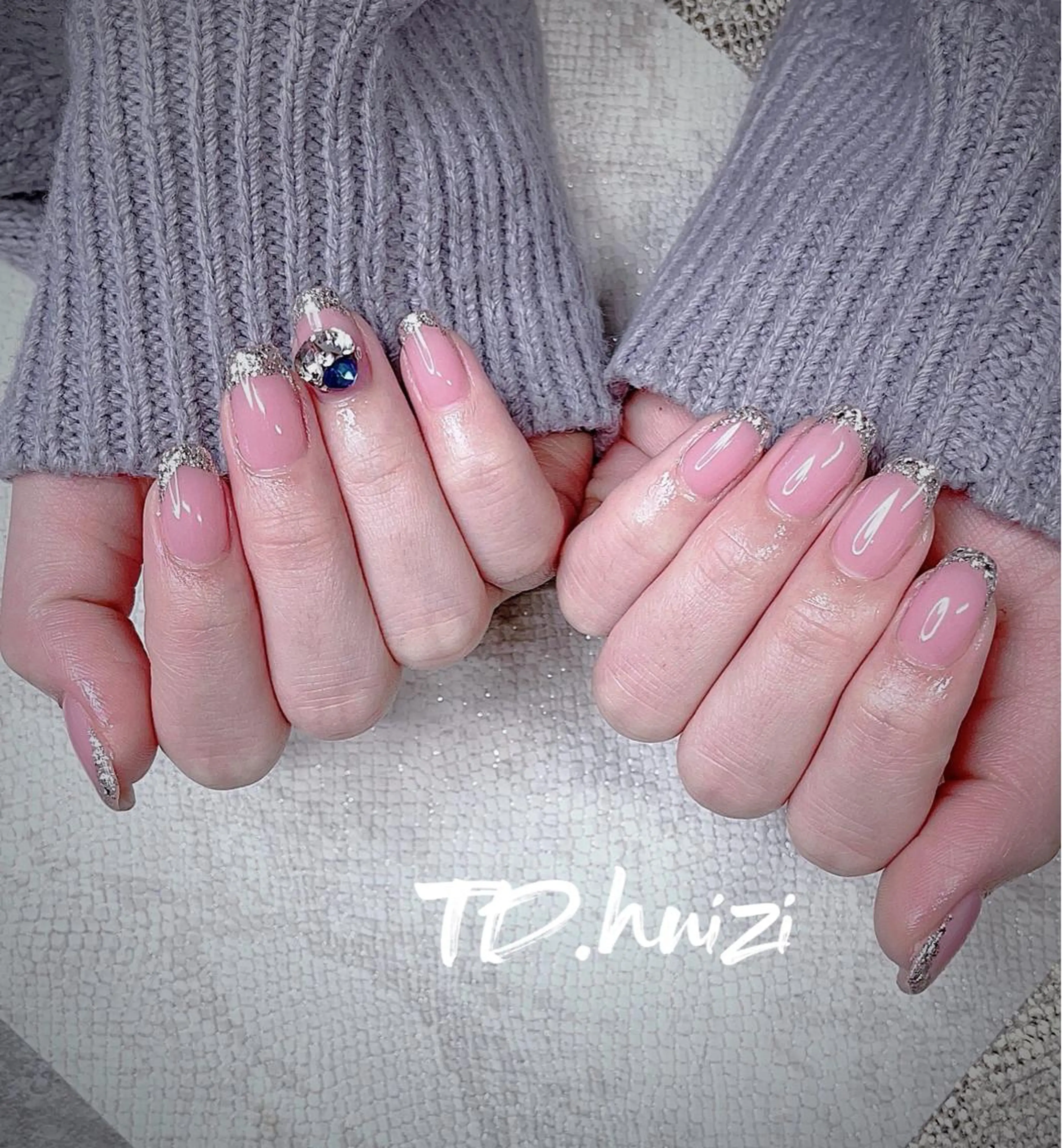 ミディアム イエローカラー ハンドネイル めぐみのネイルサロン 惠のネイルデザイン