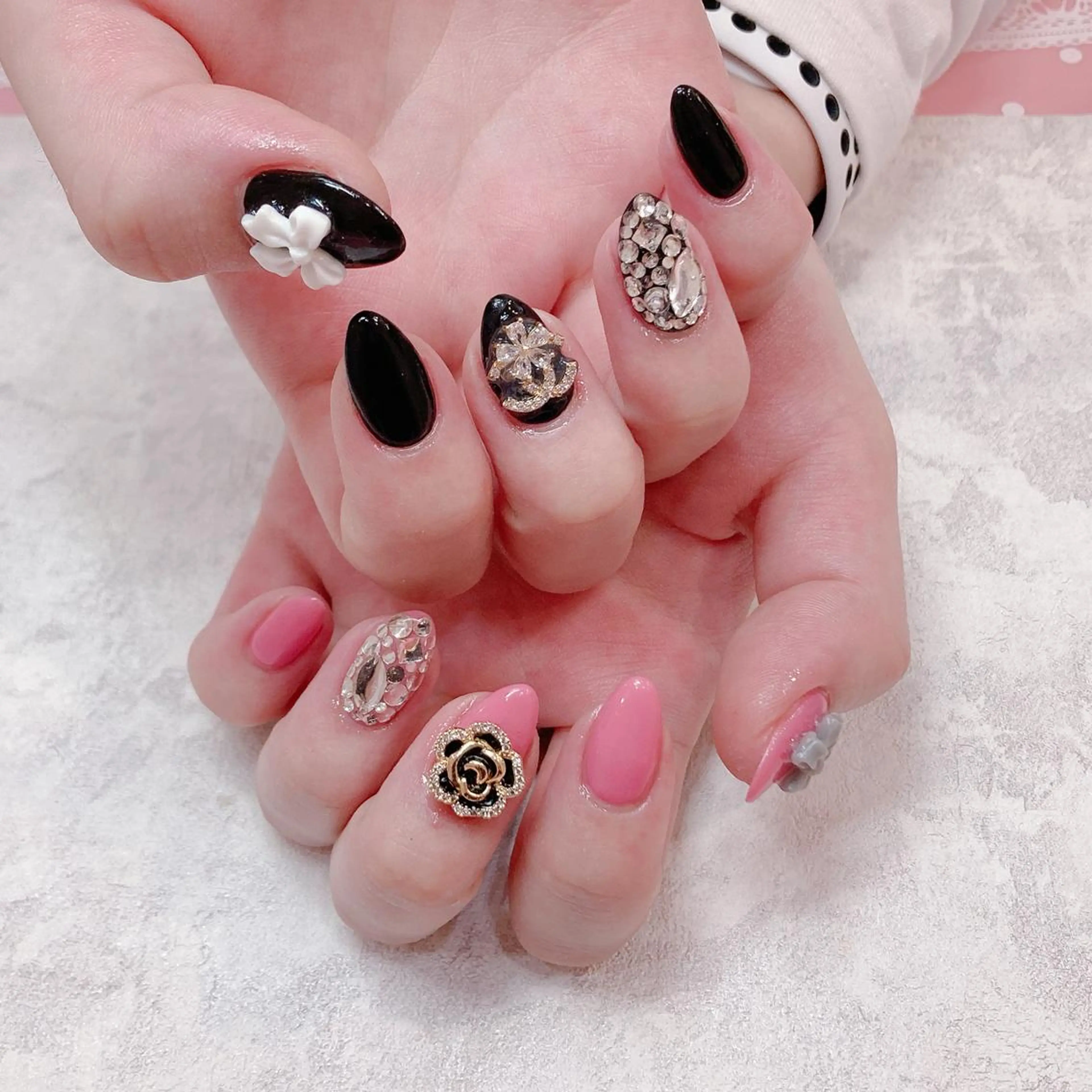 ネイル バニーアイズ　ネイル ニューオータニ博多店のネイルデザイン