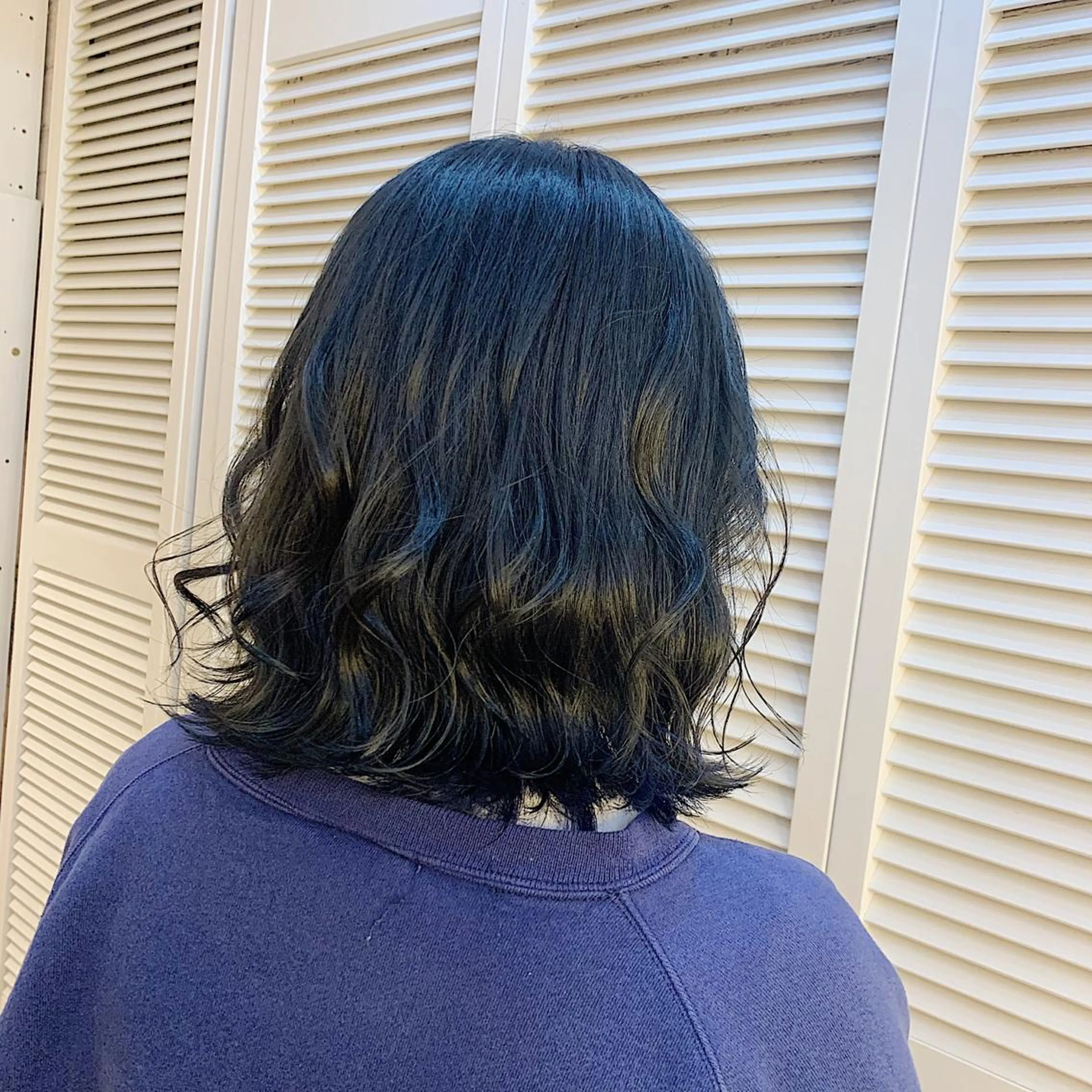 ミディアム カラー ブルーカラー ネイビーカラー ヘアカラー GO TODAY SHAiRE SALON 町田店所属・🫧大森 知夏🫧のヘアスタイル