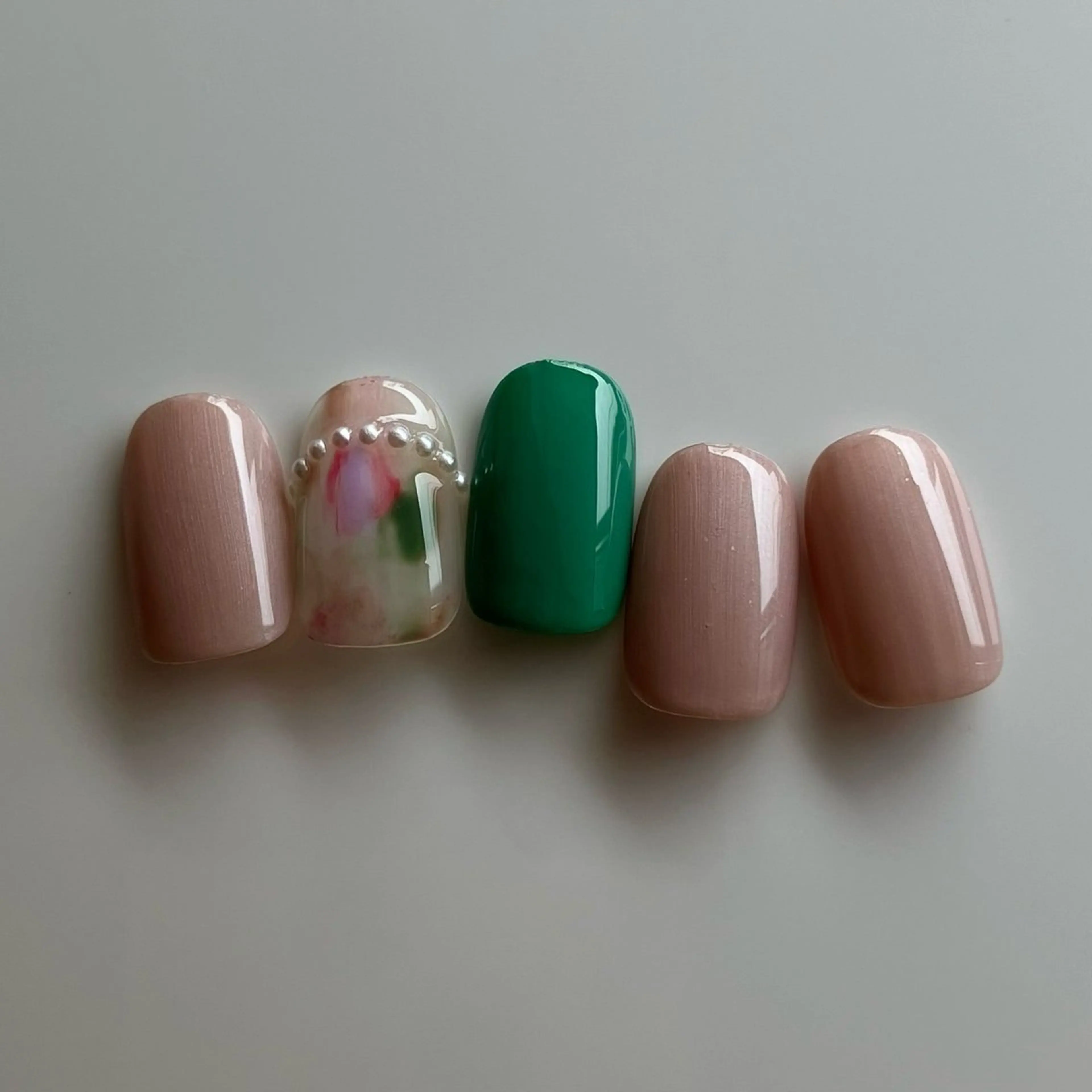 ネイル ｋａｏ ⁎⁺˳✧༚のネイルデザイン