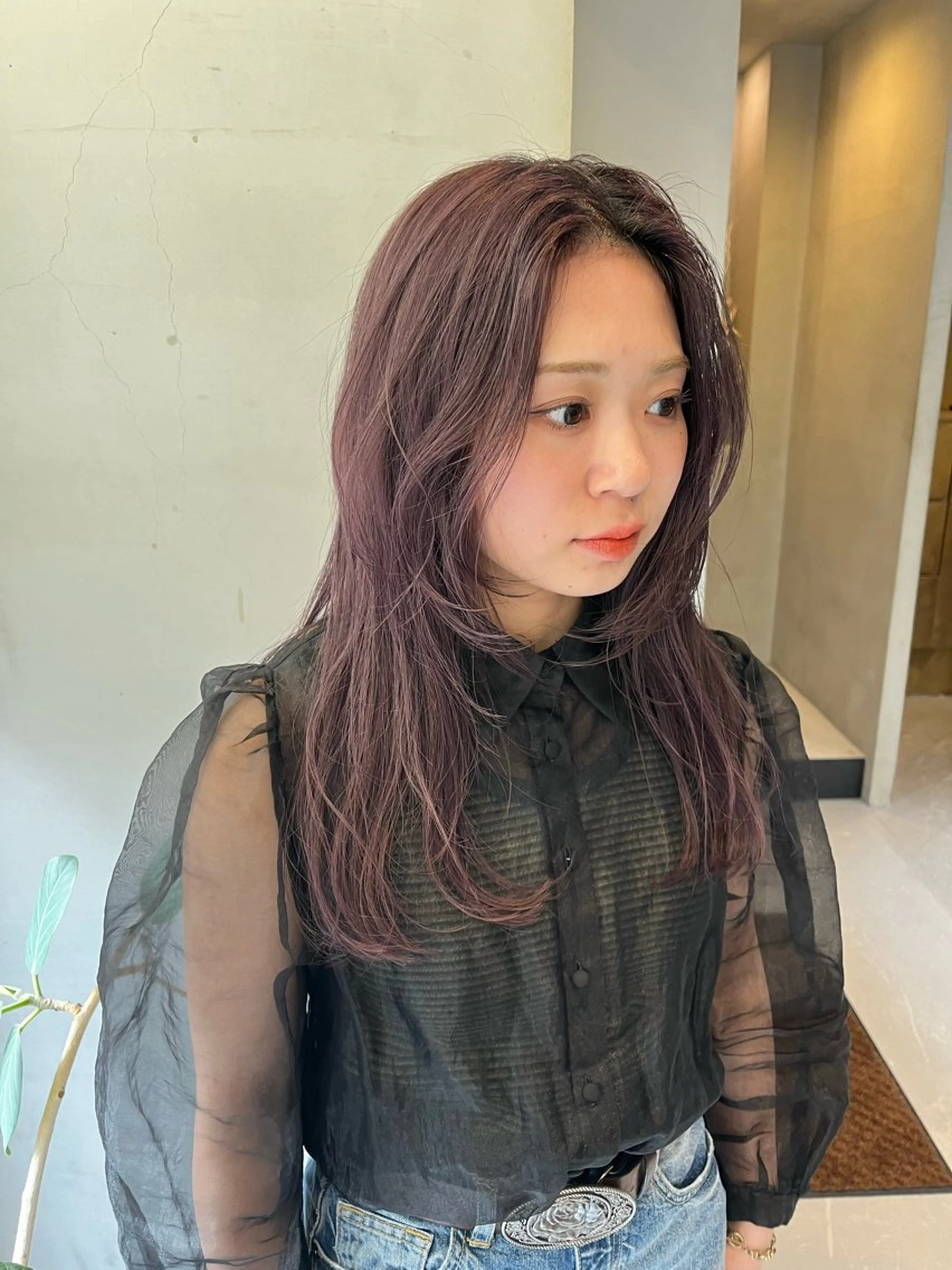 ロング カラー 顔周りカット レイヤーカット カット ヘッドスパ なな/ICI/レイヤ ーパーマ/ボブのヘアスタイル