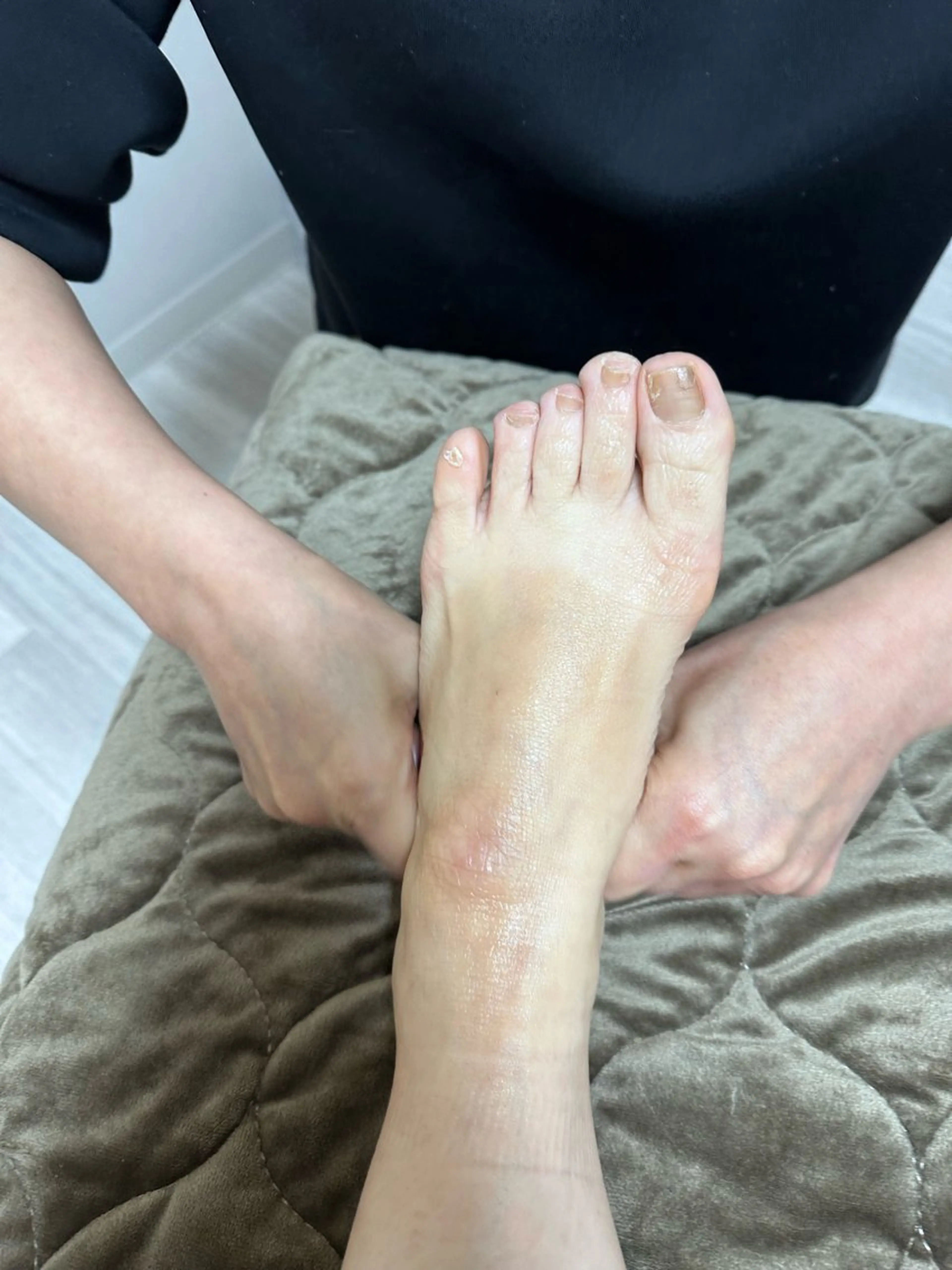 男性にもお勧め！ボディ50分とフットかヘッドどちらか選べる30分！合計80分の特別メニューの写真