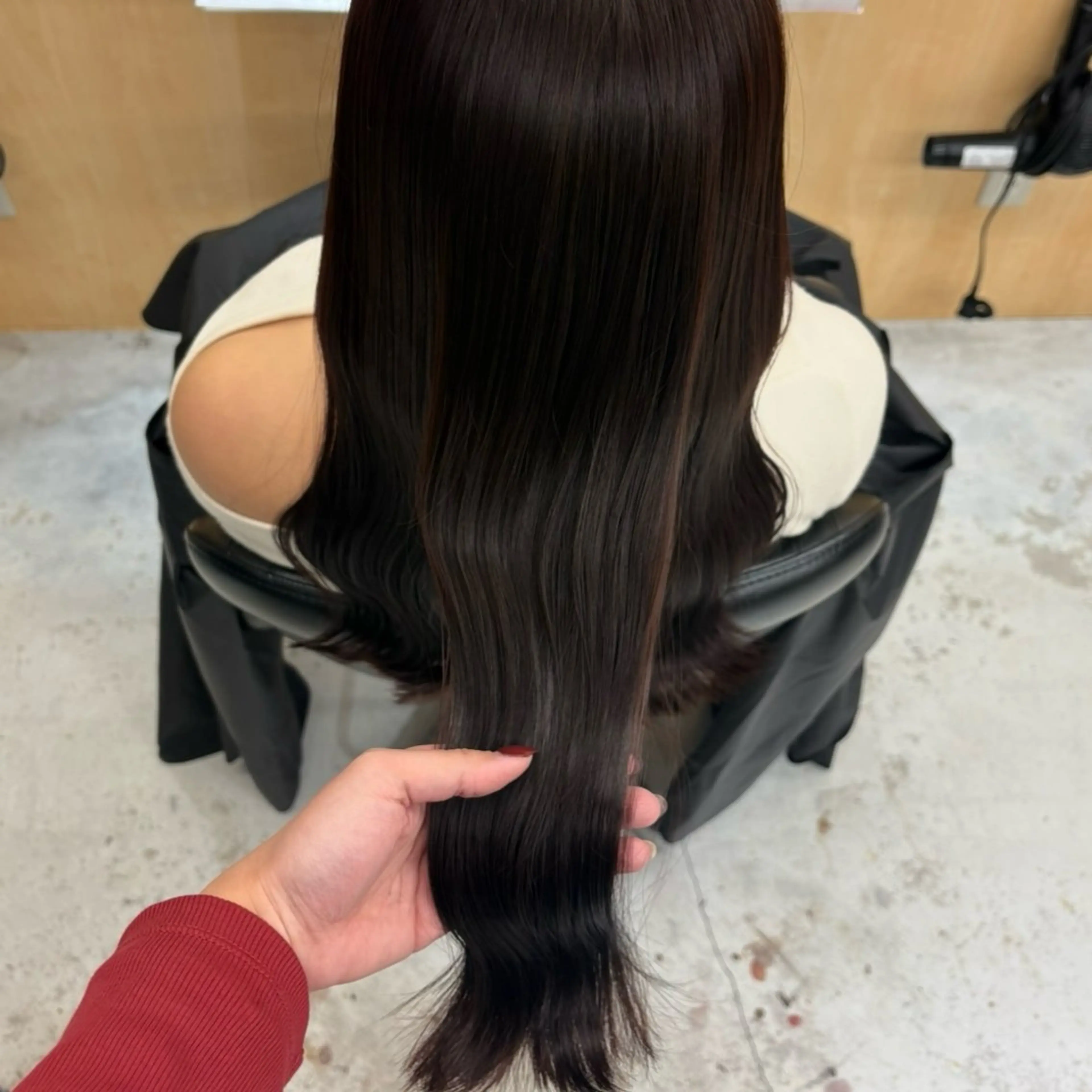 ロング カラー ブラウンカラー チョコレートブラウン ラベンダーカラー カット ヘアカラー 韓国レイヤー/暖色 カラー/KOTONEのヘアスタイル