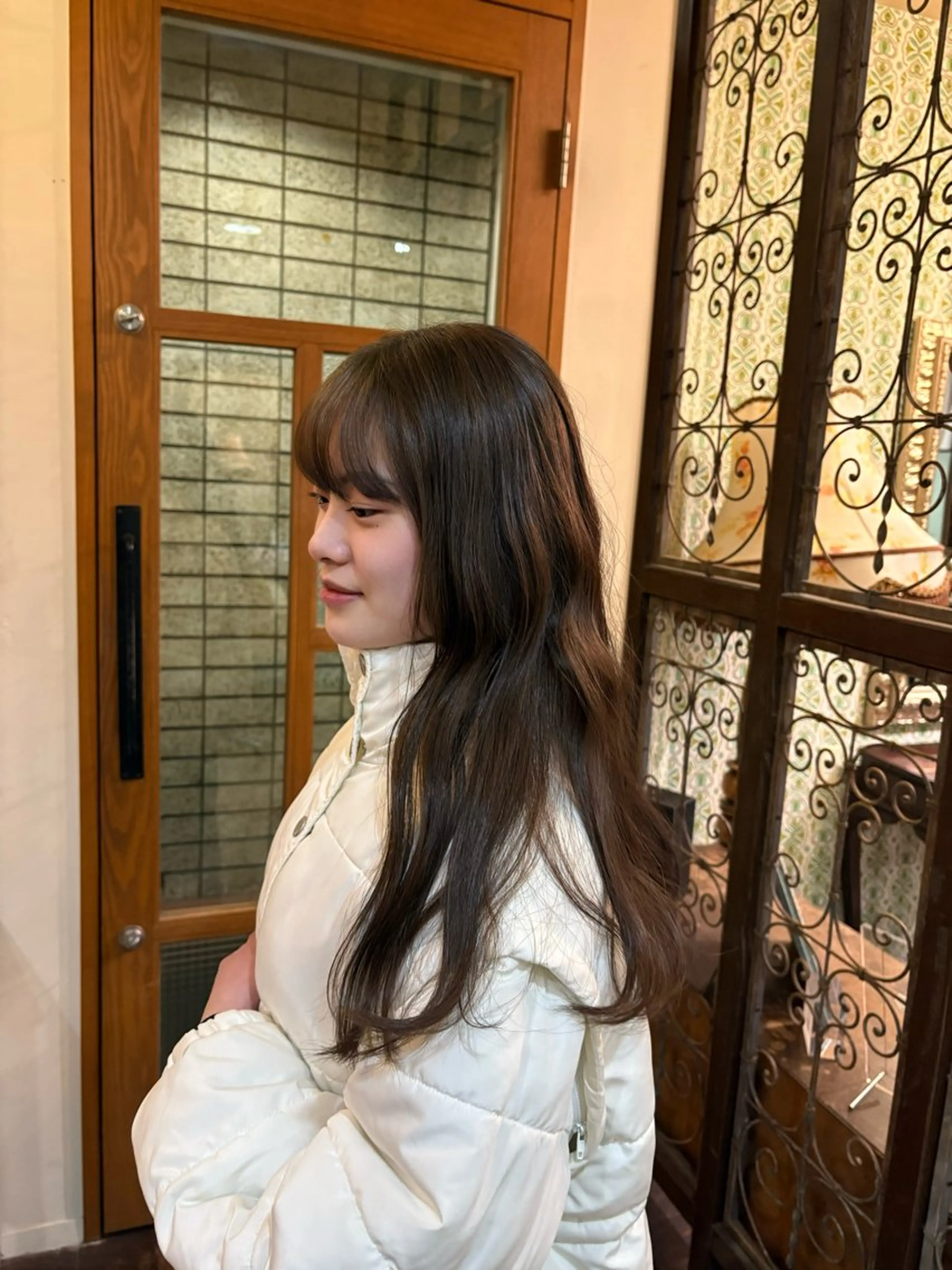 カラー ブリーチ 透明感カラー ブリーチなしカラー ヘアカラー Doll所属・セイラ 都島美容室のヘアスタイル