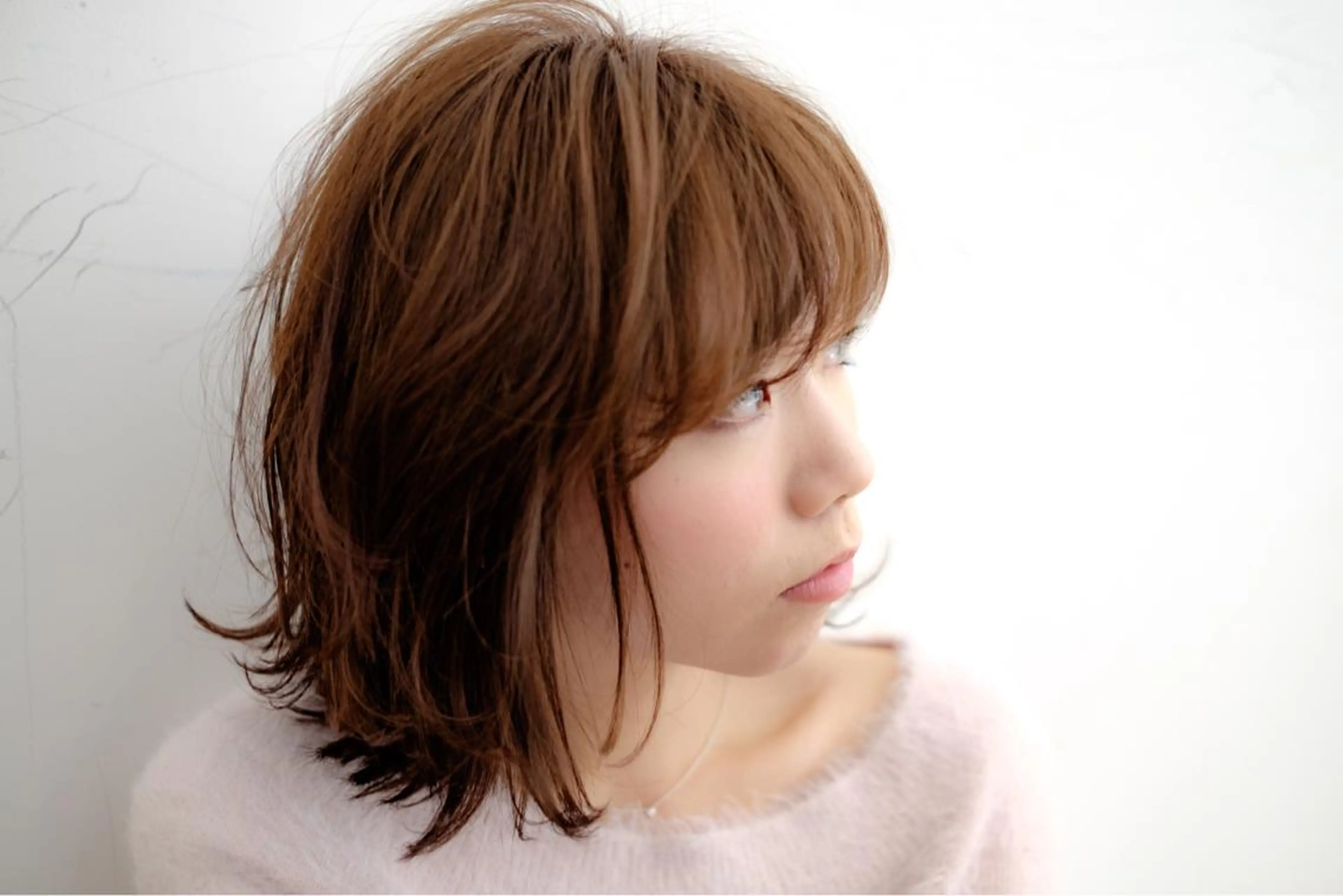 ミディアム ボブ 佐藤 旭のヘアスタイル