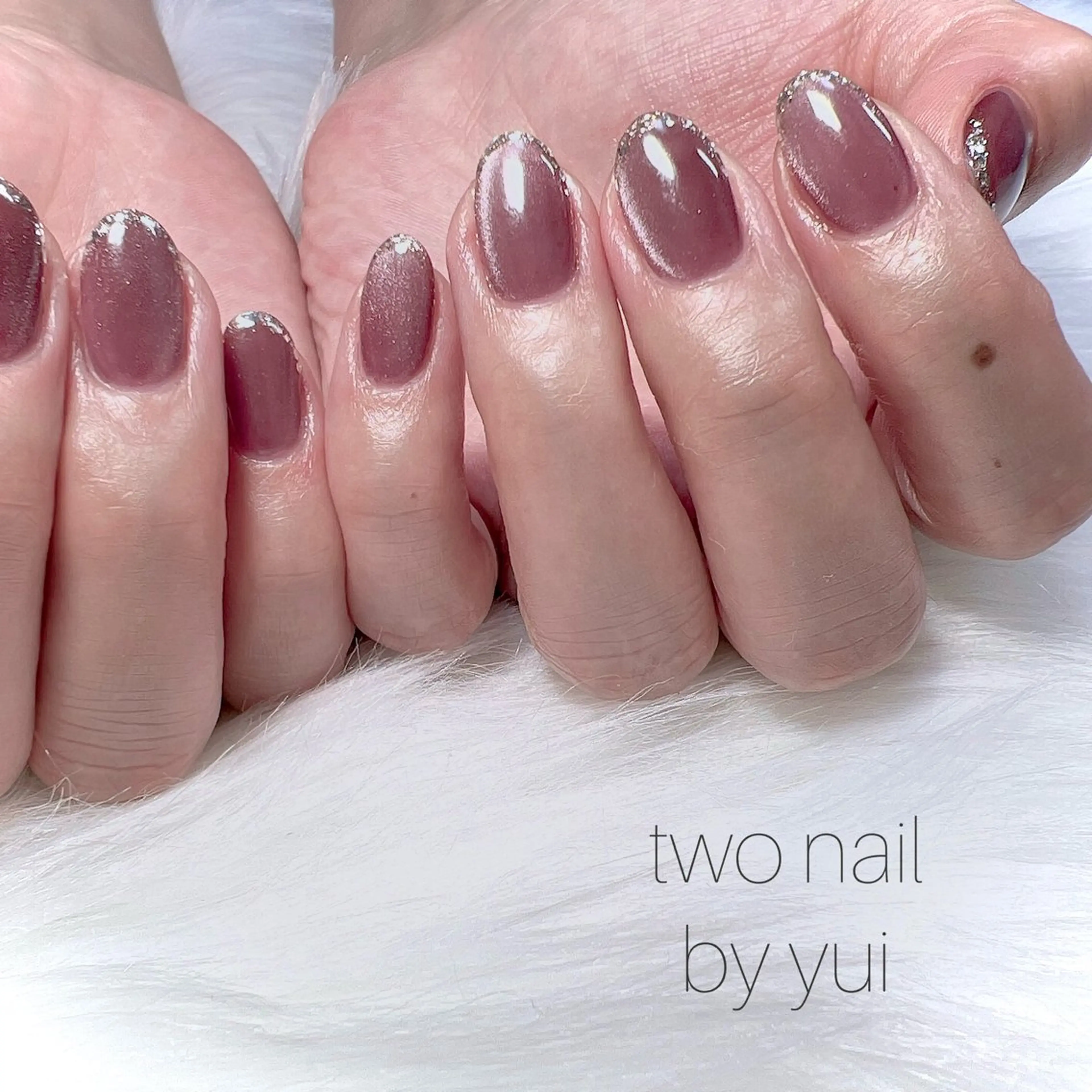 ネイル アートネイル ブラウン マグネットネイル ネイルチップ ホワイト ハンドネイル two nailのネイルデザイン