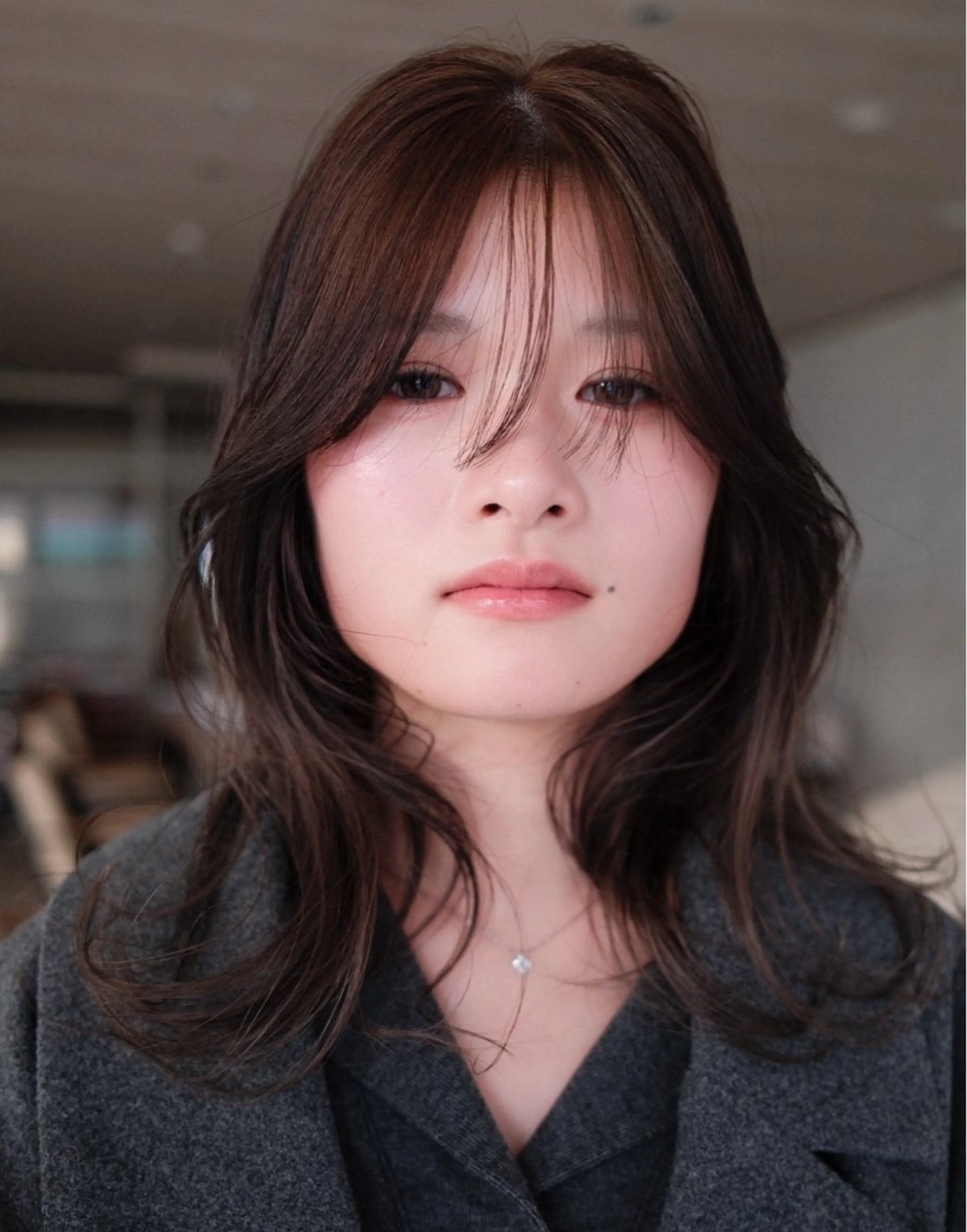 ミディアム ヘアカラー 🤎透明感カラー／ レイヤー／Yuzuのヘアスタイル