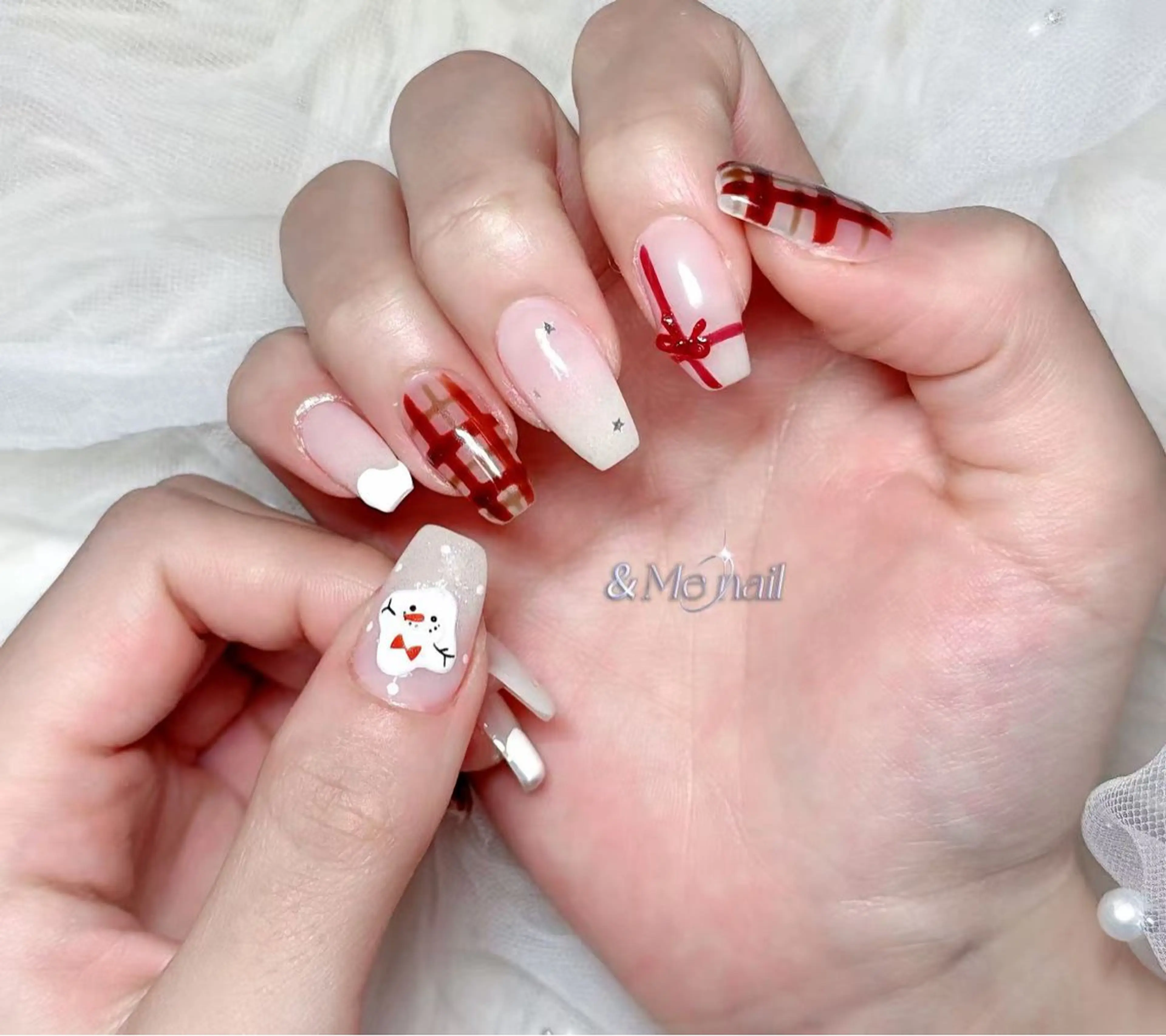 ネイル ハンドネイル ＆ME ネイルサロンのネイルデザイン