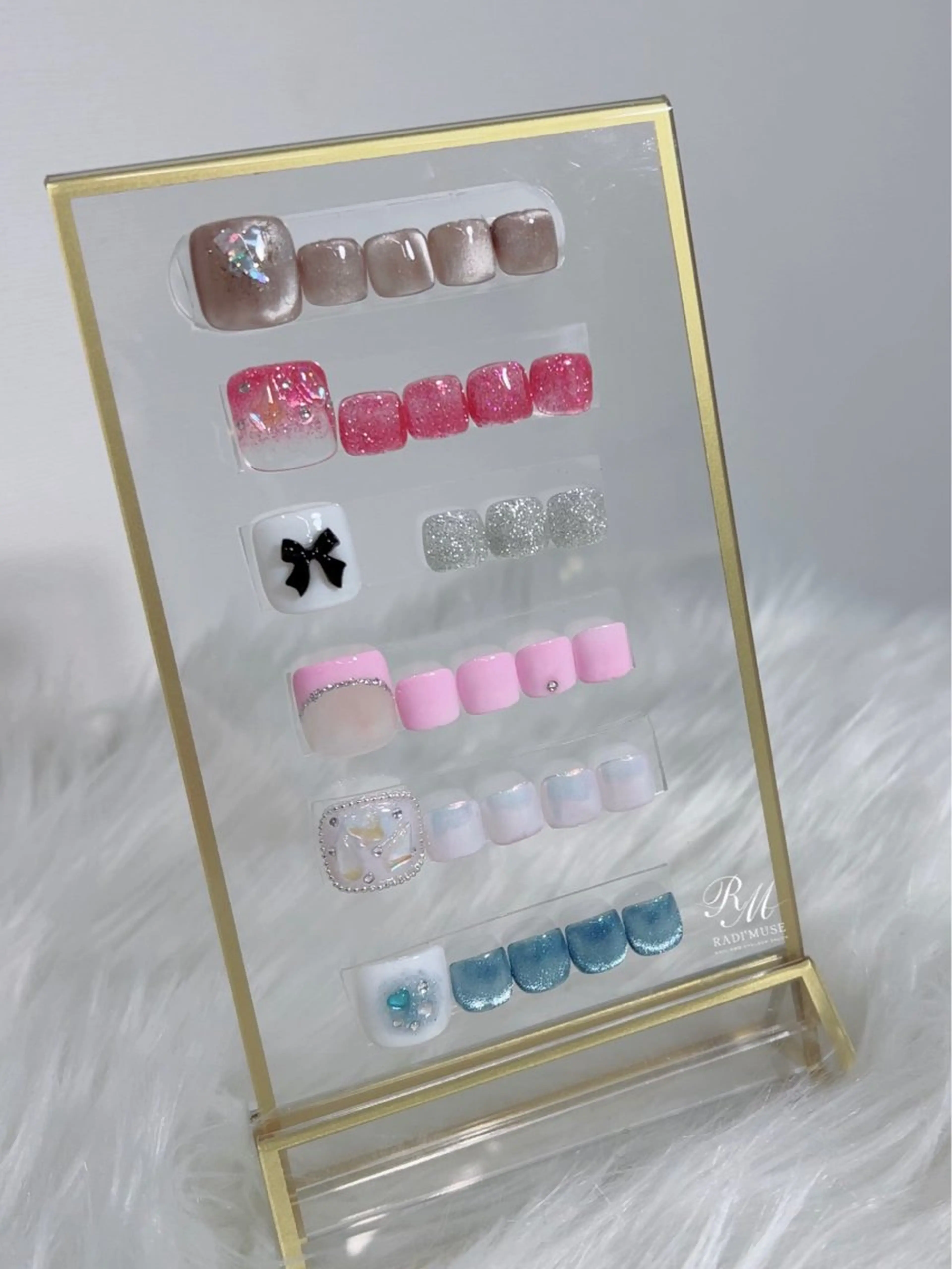 フットジェルネイル【定額デザイン】《オフ有無🉑》ご新規様付け替えオフ無料✨️の写真