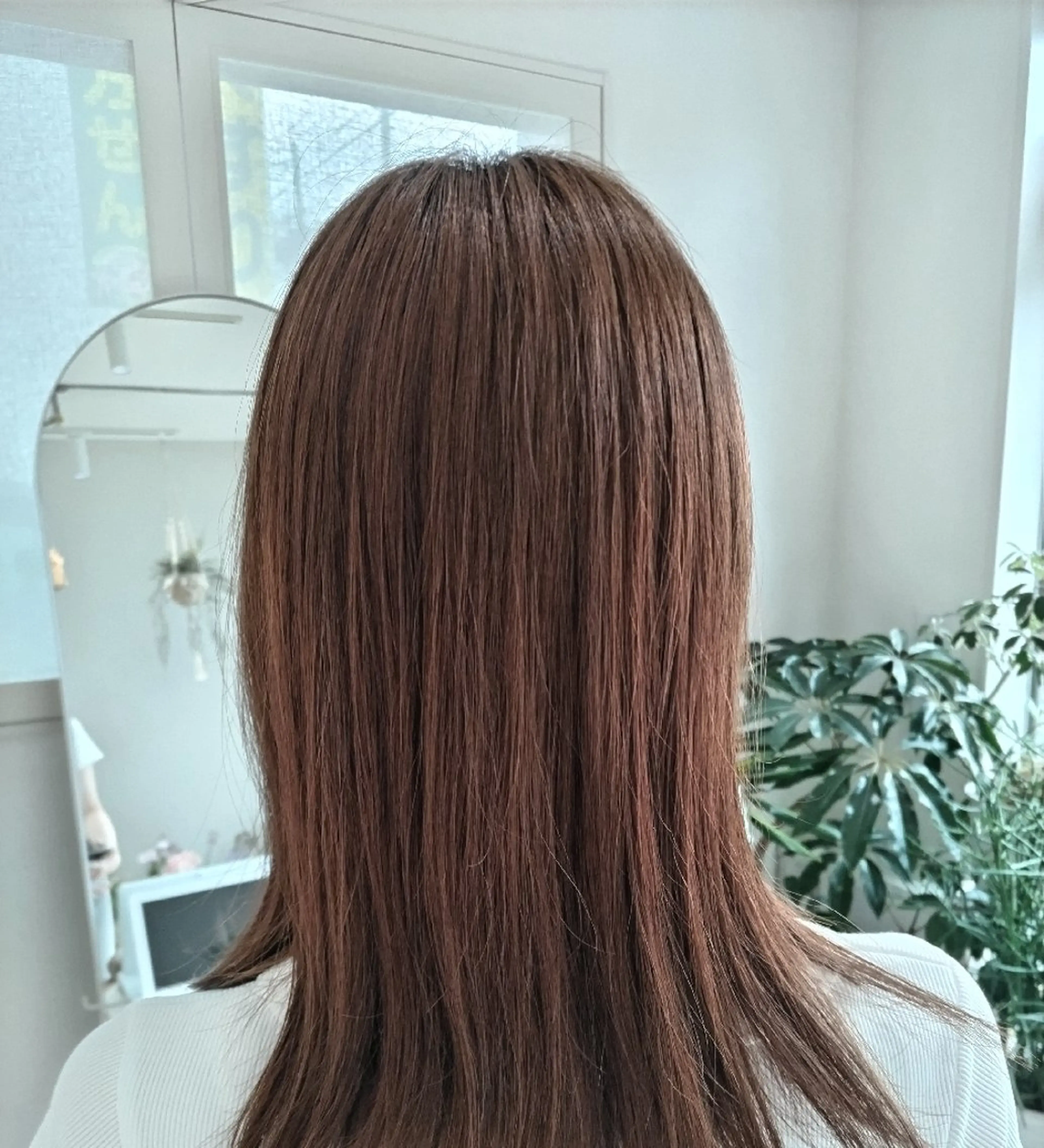 セミロング 酸性ストレート 🌸花屋併設🌸石垣 友基のヘアスタイル