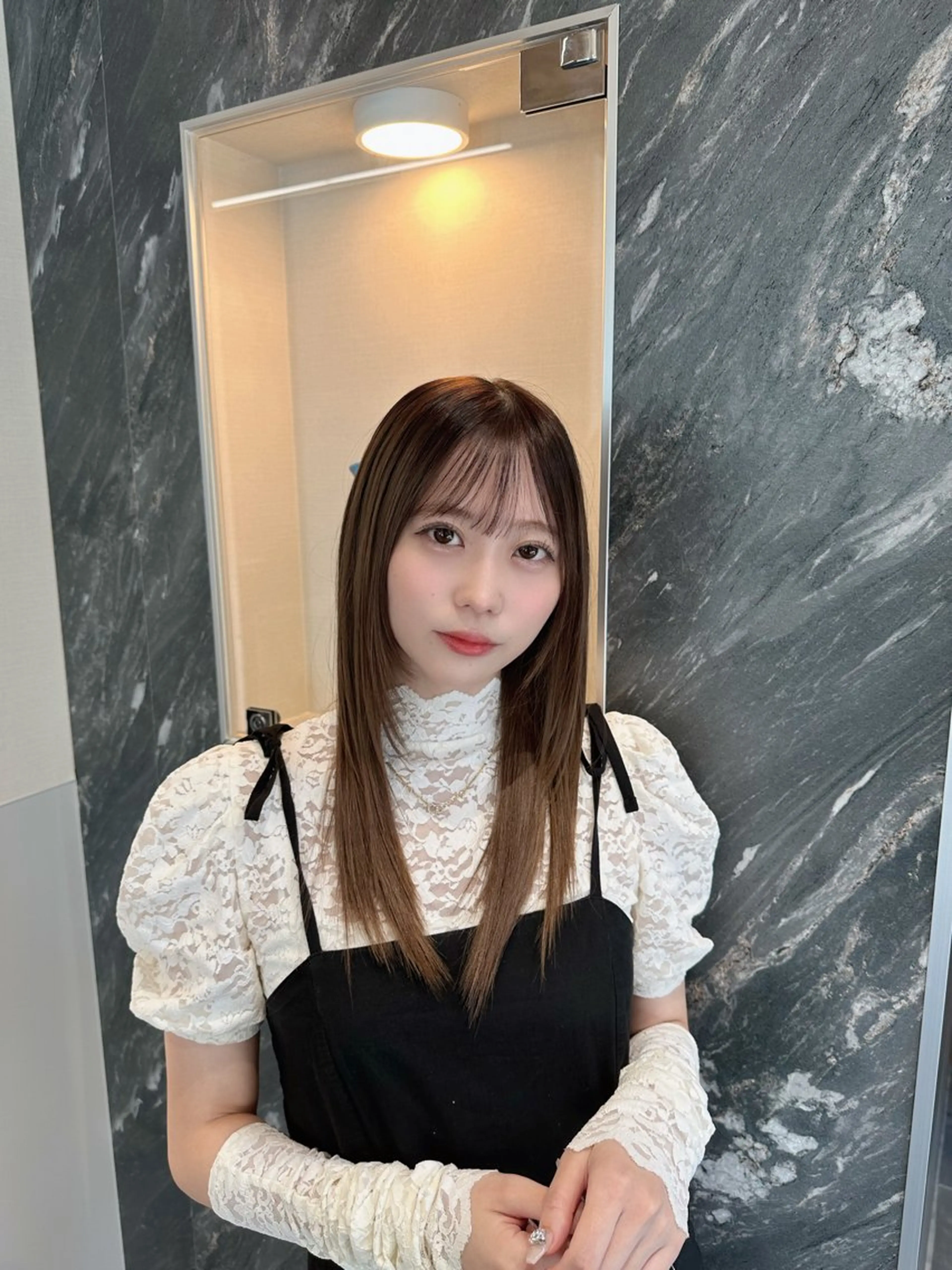 セミロング Wisteria所属・美髪特化✨ 伊織✨縮毛矯正✨のヘアスタイル