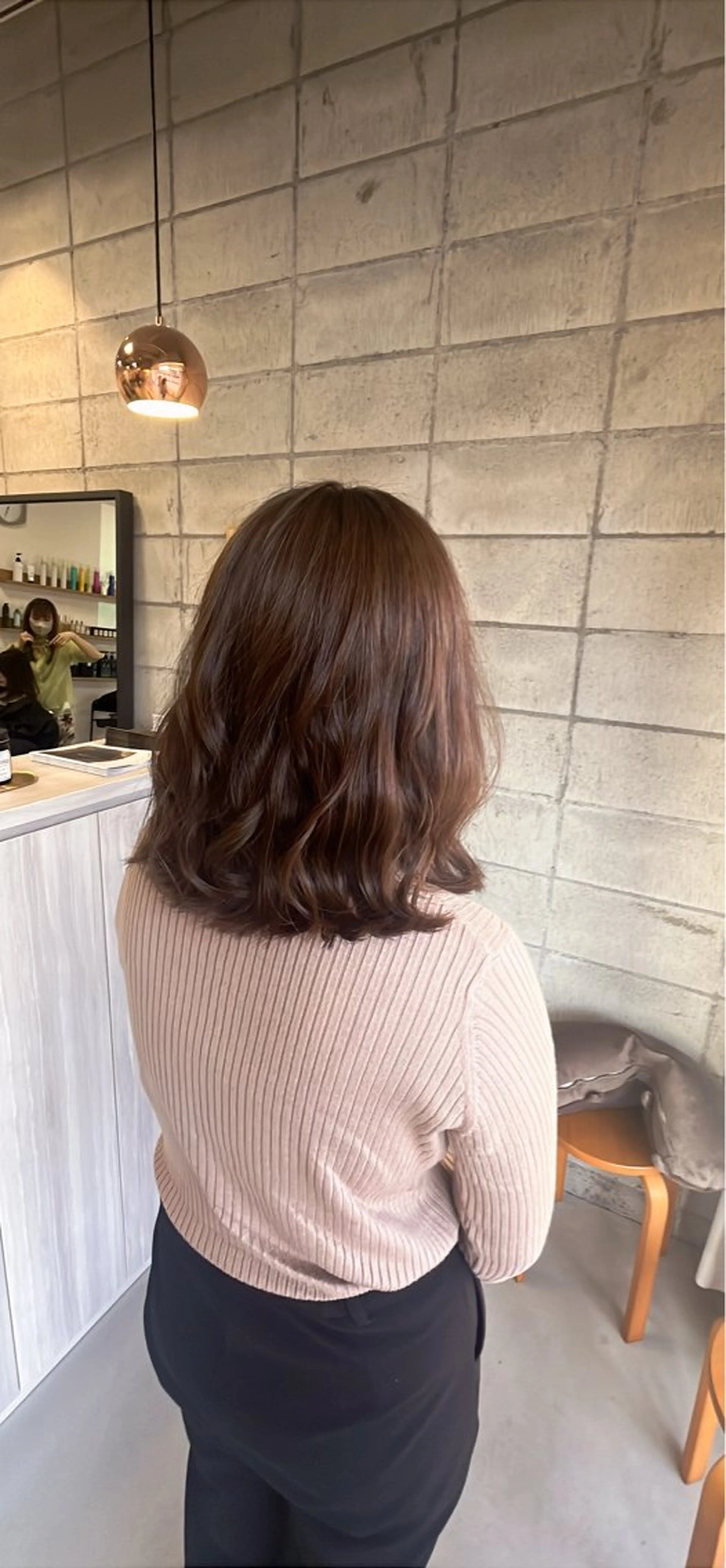 ミディアム アッシュ アッシュブラウン カット ヘアカラー 椙山 沙南子のヘアスタイル