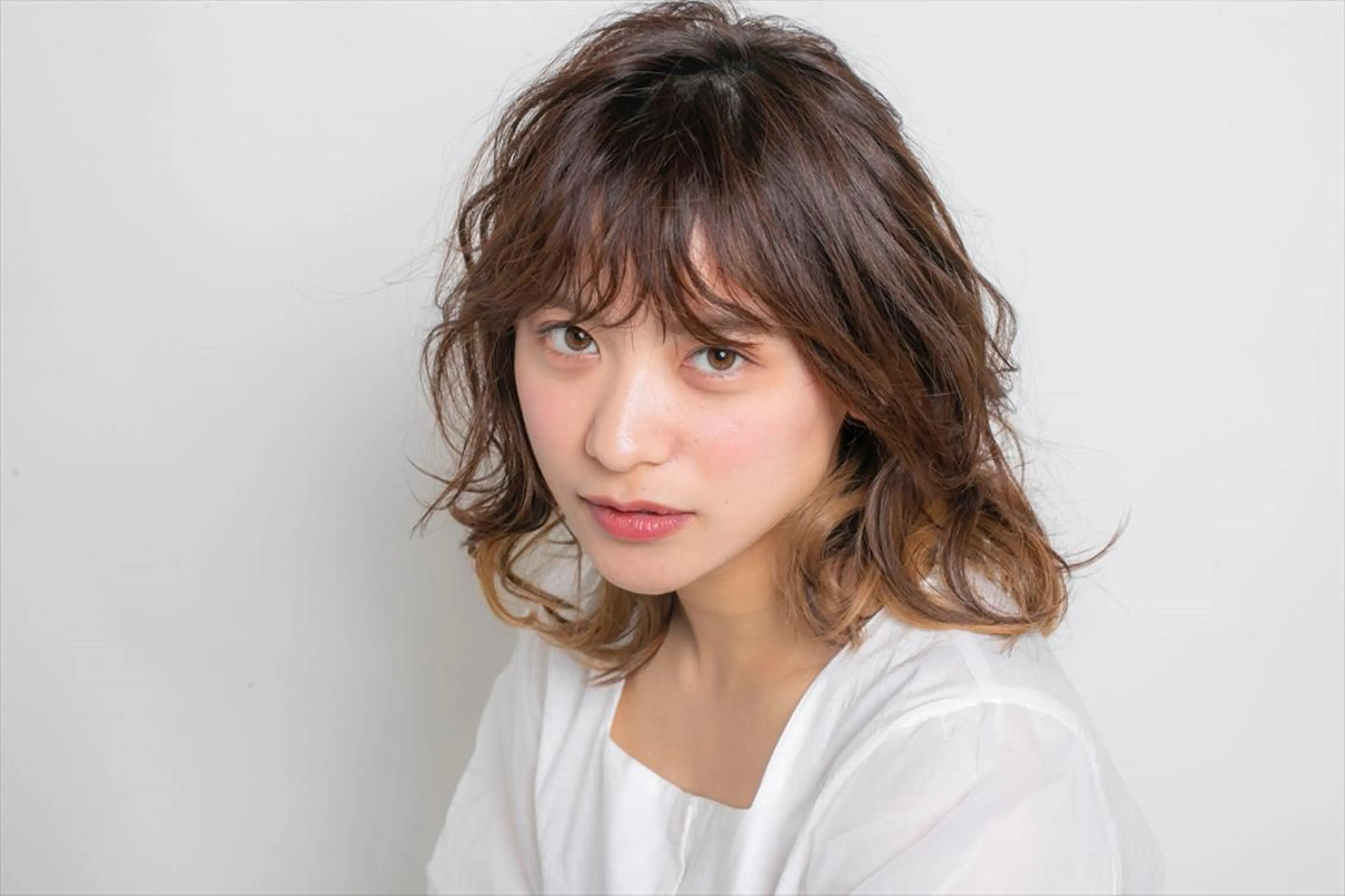 セミロング カラー パーマ ヘアアレンジ être by comme Matisse所属・髪質改善／レイヤー /Yuto.Araiのヘアスタイル