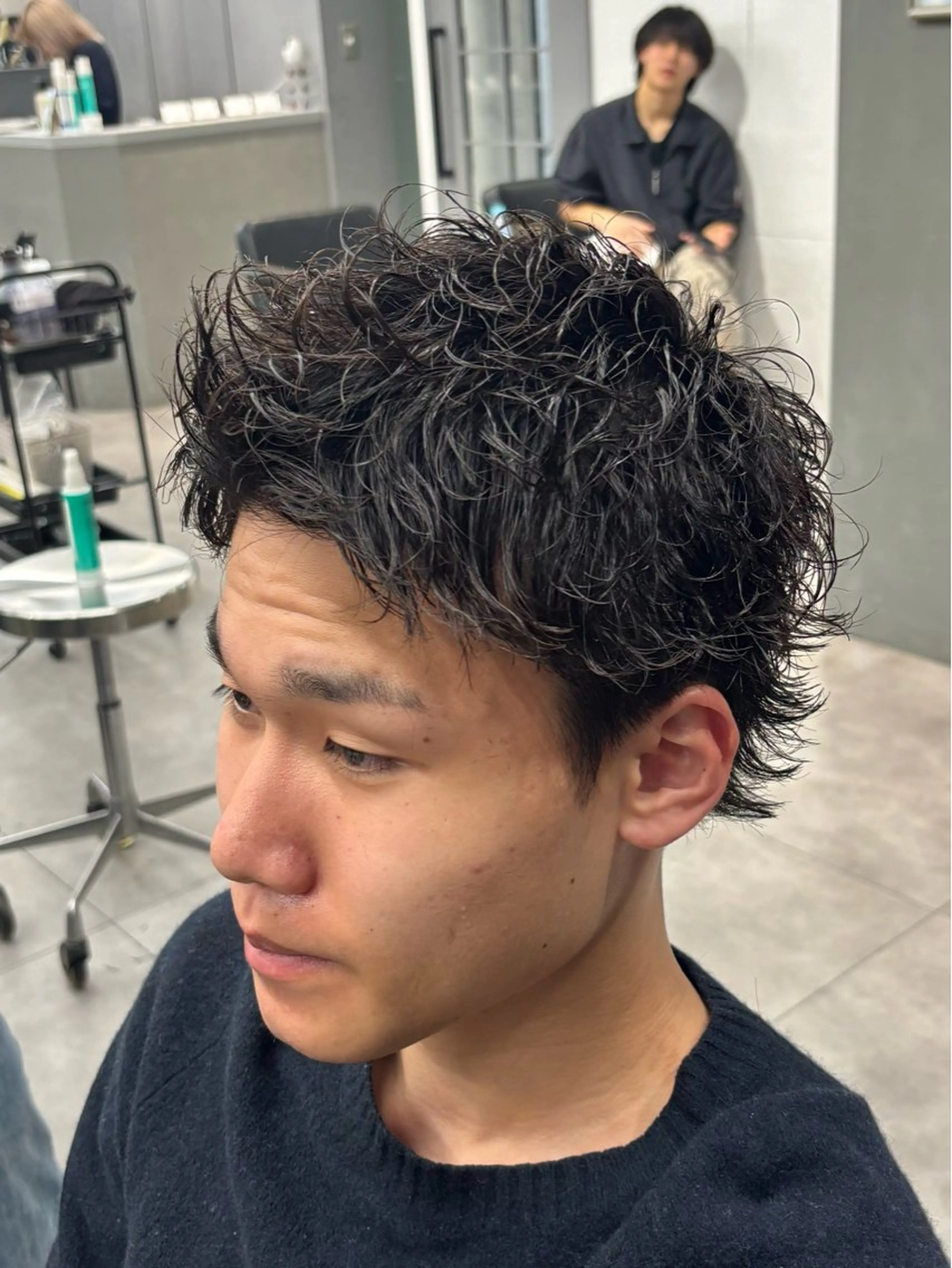 パーマ メンズ メンズパーマ スパイキーショート メンズウルフカット ウルフカット カット パーマ 【ØVARL】🦁 メンズパーマ/レオのヘアスタイル