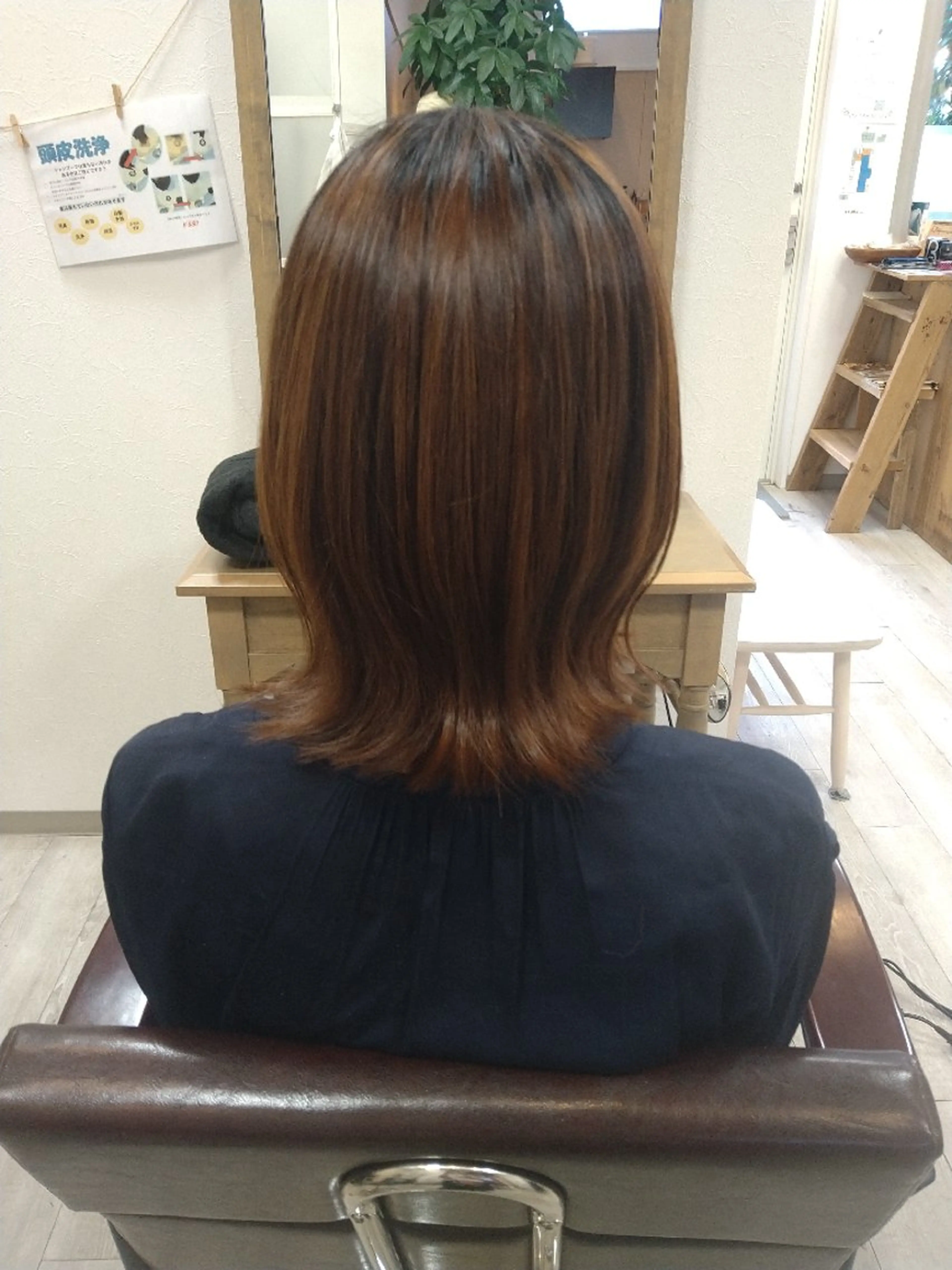 ミディアム ボブ 外ハネヘア アイブロウ◎ rista藤岡佳世のヘアスタイル