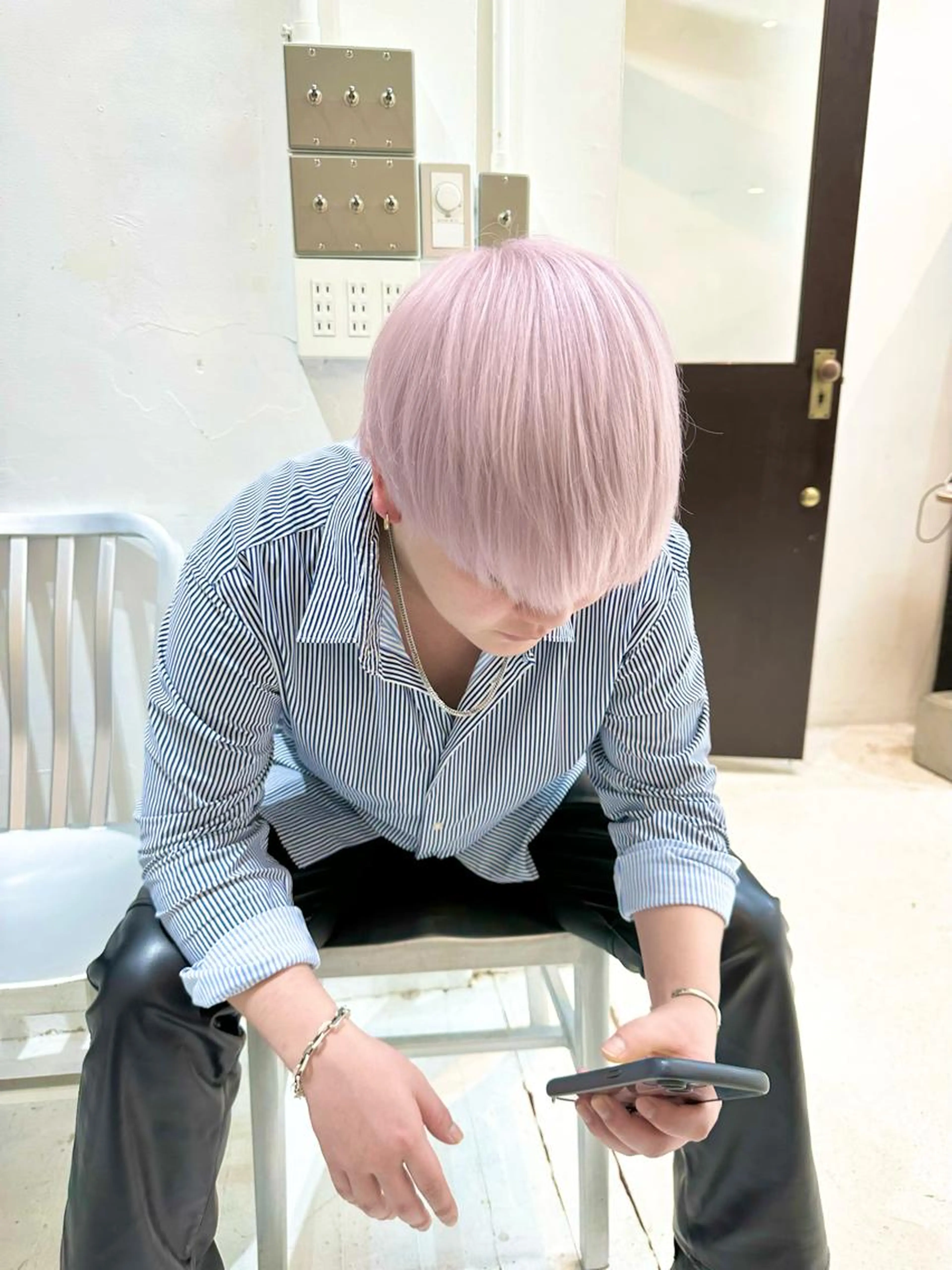 💡メンズ限定💡メンズブリーチカラー（メンズハイトーンにしたい方、メンズダブルカラー希望の方、ケアブリーチなどの相談）の写真