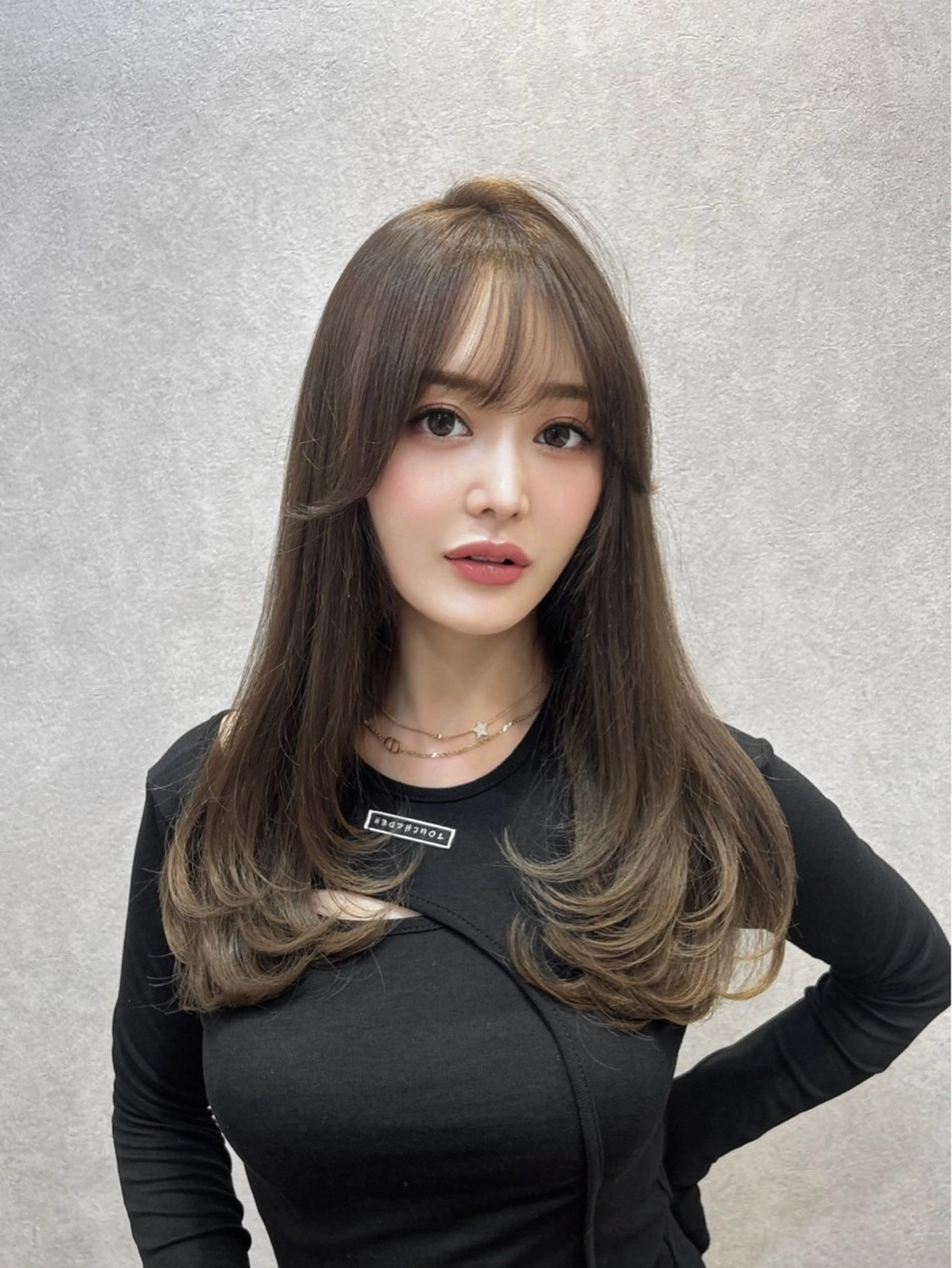 ロング カラー ヘアアレンジ グレージュ 韓国風ヘア レイヤーカット 🩷韓国ヘア/ミディ アム🩷Maikaのヘアスタイル