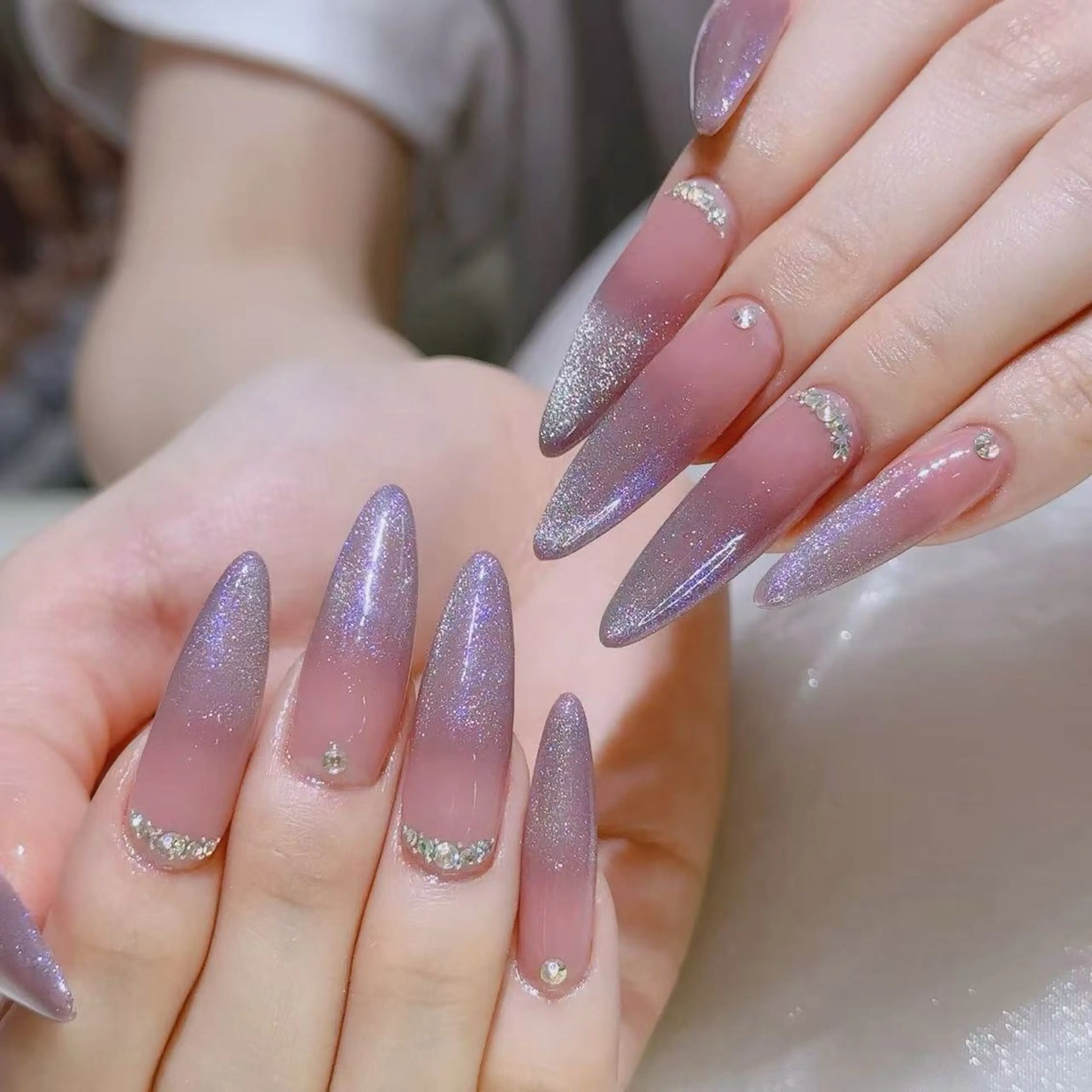 ネイル ハンドネイル Queens マオのネイルデザイン