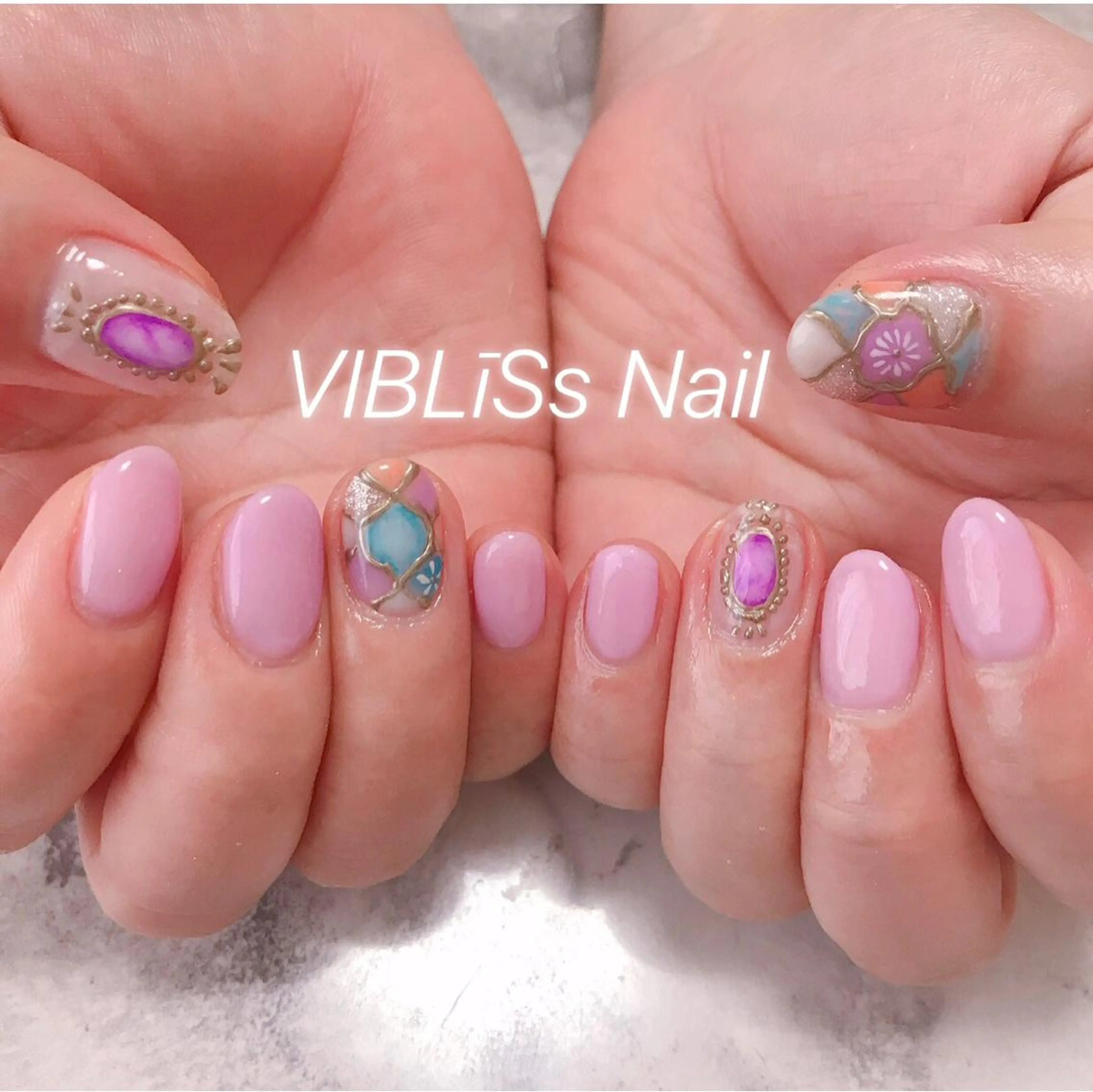 ネイル VIBLīSs nailのネイルデザイン