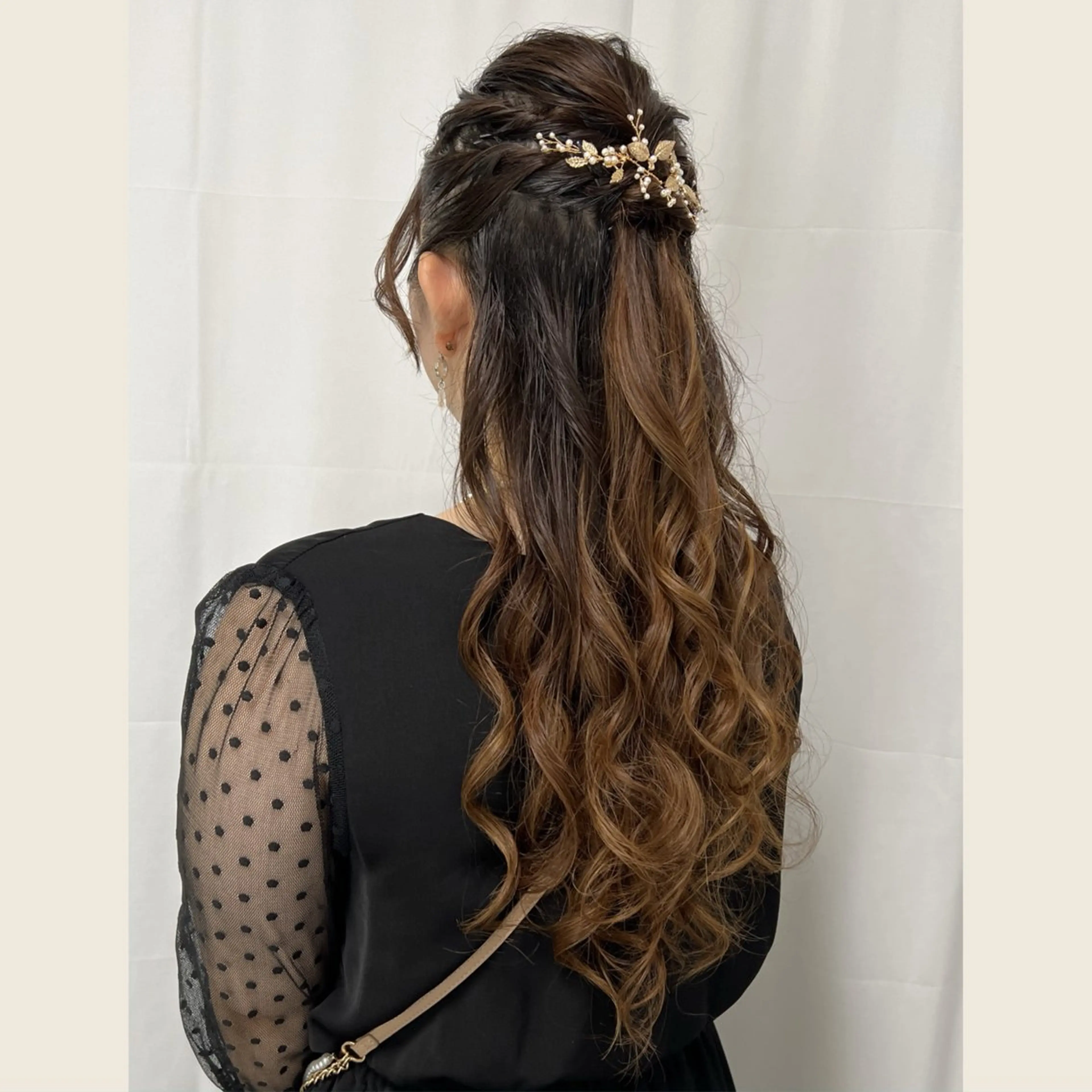 ヘアアレンジ ハーフアップ ヘアセット CHATEAU TERRACE所属・似合うヘアメイク🪞 CHATEAUのヘアスタイル