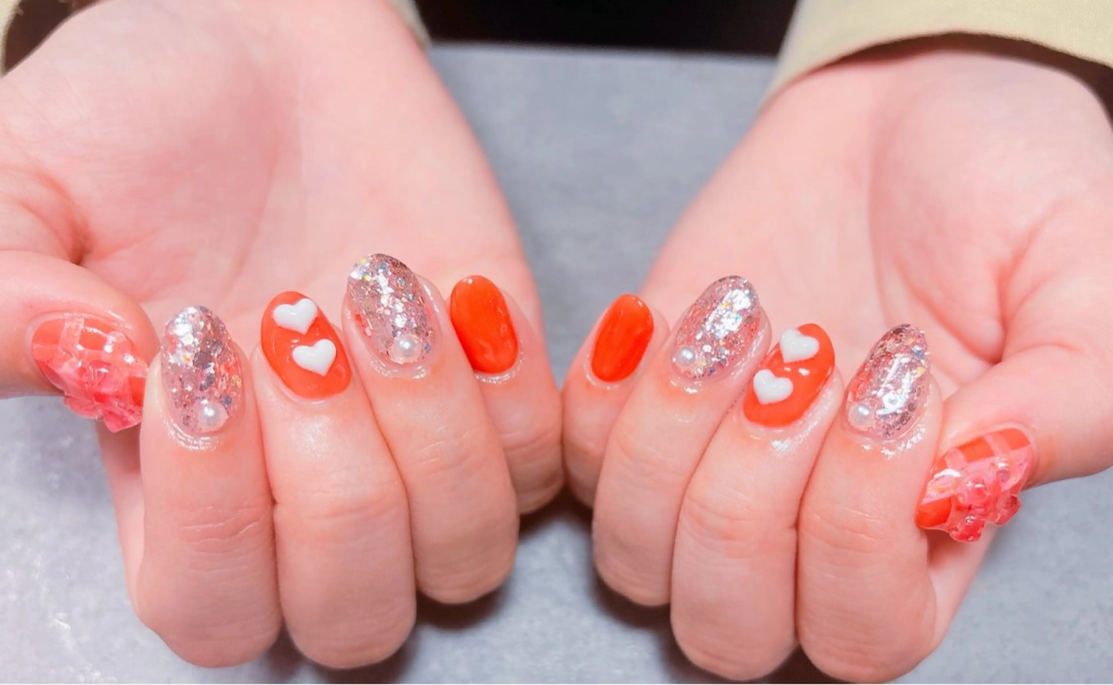 ネイル ハート マグネットネイル リボン バレンタイン 冬ネイル ハンドネイル ハンドケア ゆ か_Nails💫のネイルデザイン