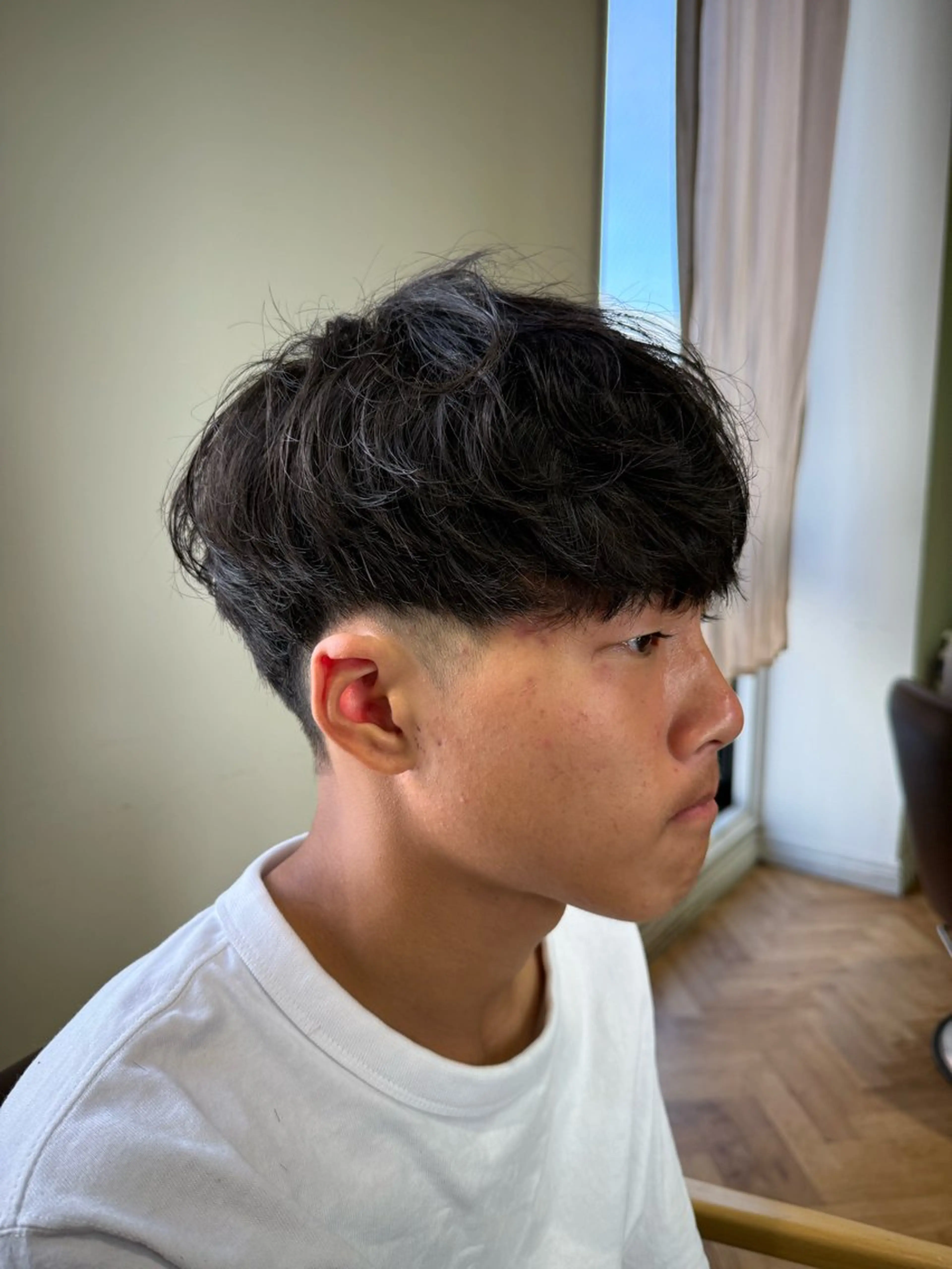 ショート ヘアアレンジ メンズ くせ毛 溝口 槙里也のヘアスタイル