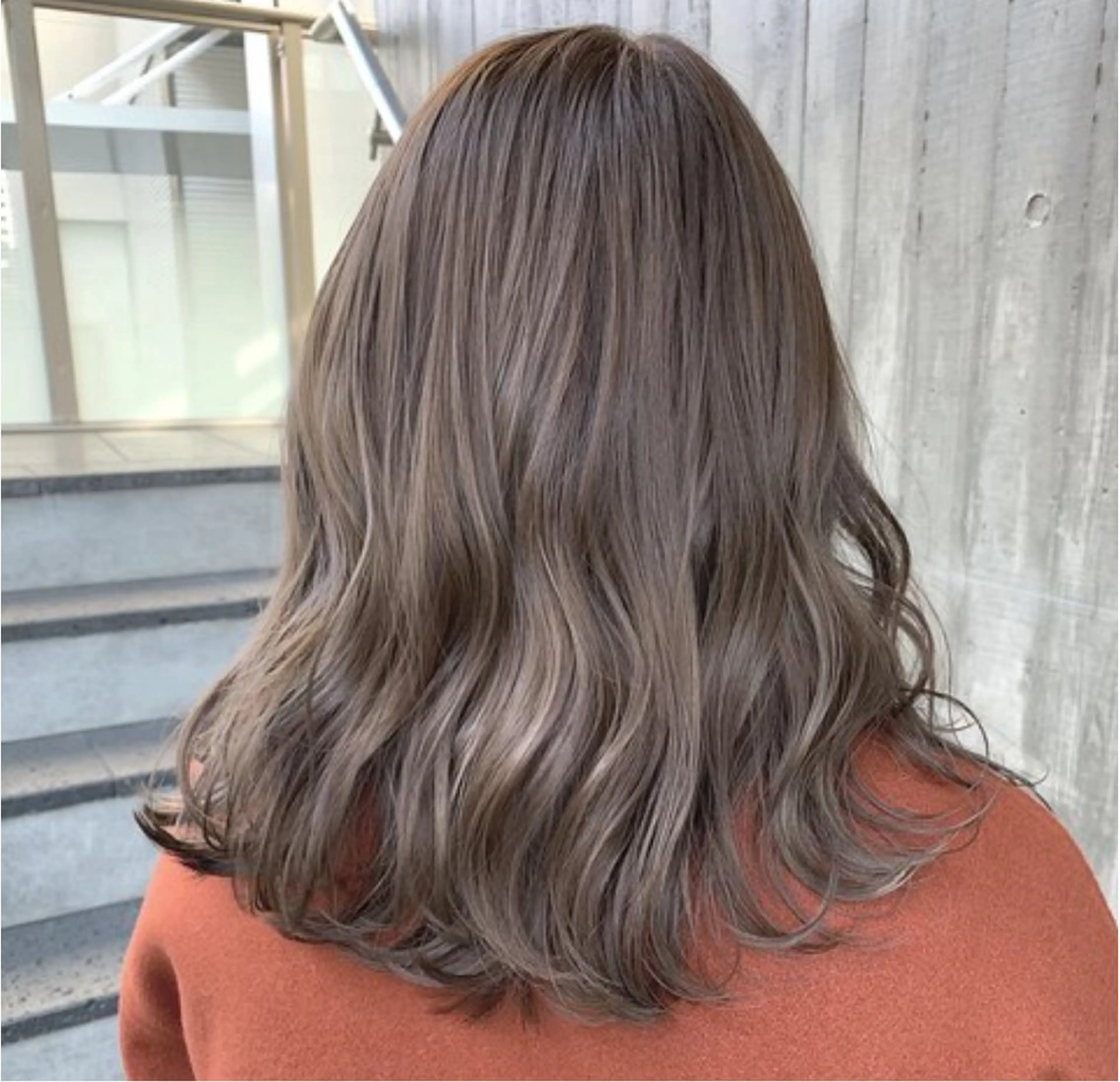 カラー 🫧ハイライトモデル 募集🫧溝口結麻のヘアスタイル